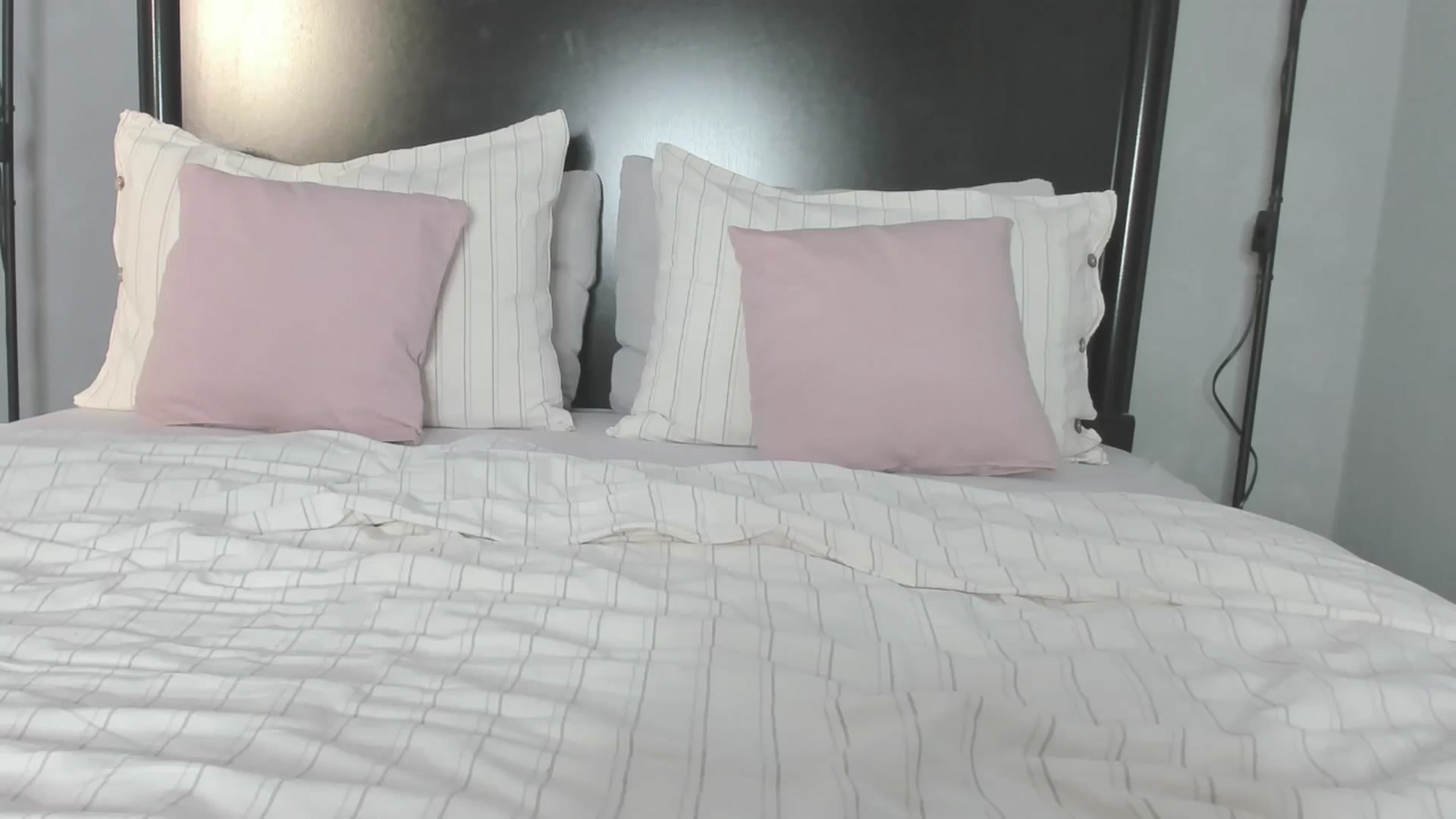Gallery image thumbnail from Carollyne_'s myfreecams stream on, 03/03/2026, 15:32 image 8 of 20