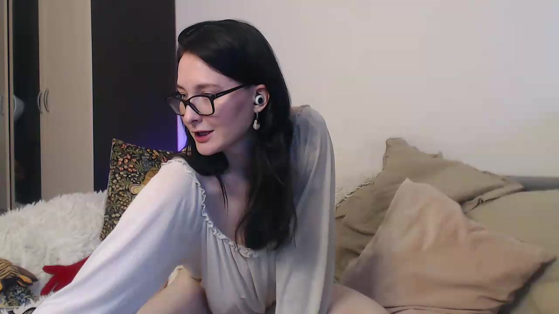 Gallery image thumbnail from CarrieCastle's myfreecams stream on, 06/06/2026, 09:25 image 14 of 20