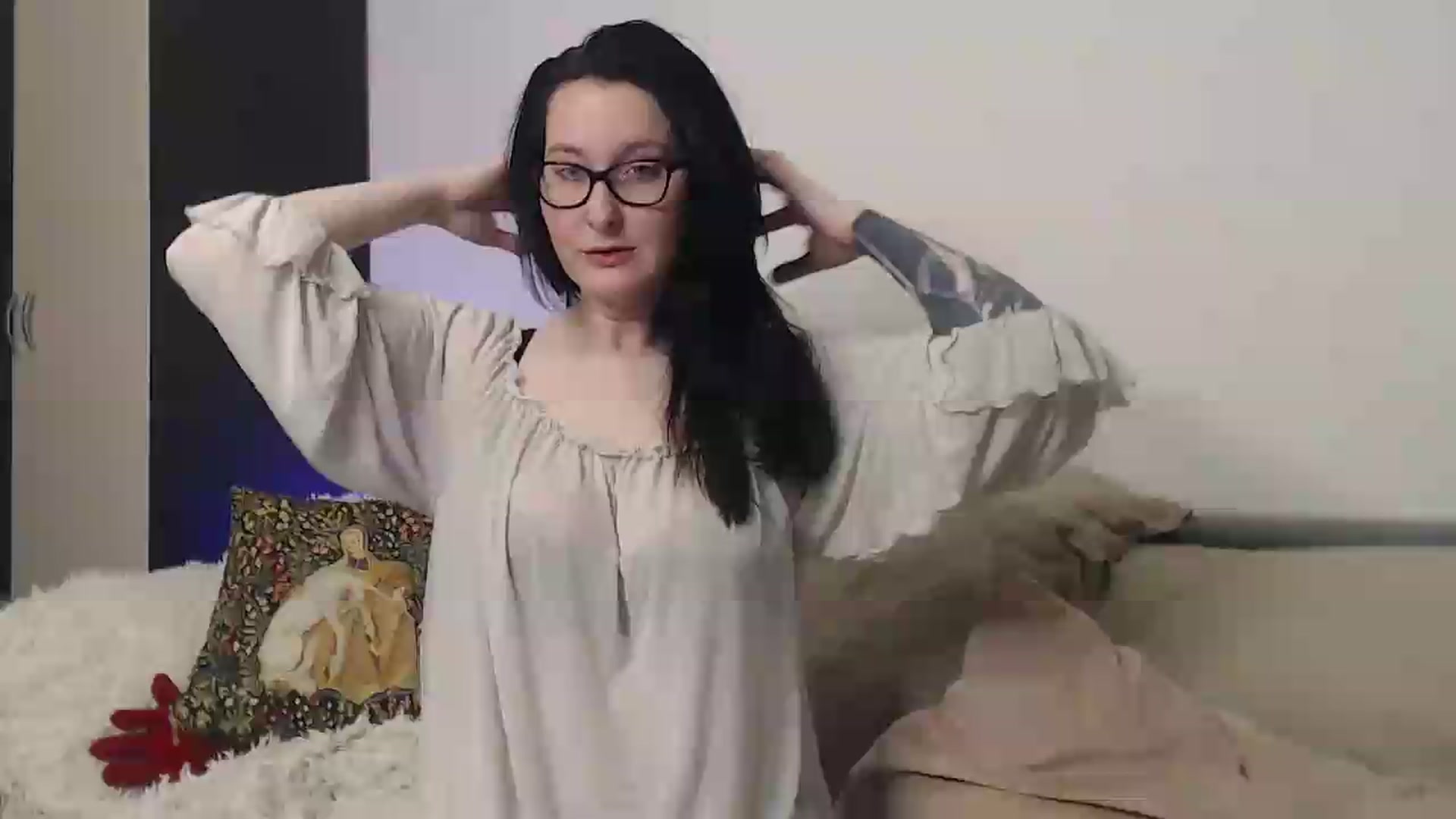 Gallery image thumbnail from CarrieCastle's myfreecams stream on, 06/06/2026, 20:10 image 1 of 20