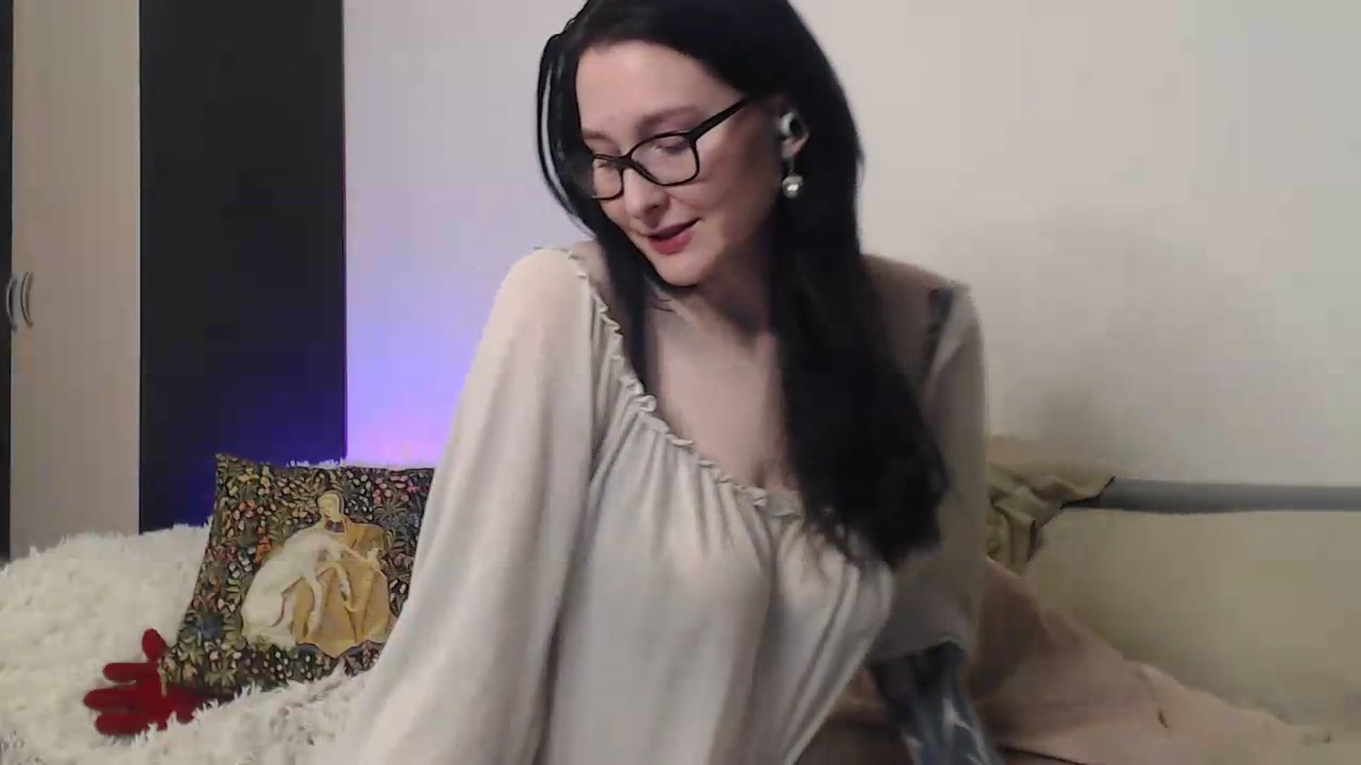 Gallery image thumbnail from CarrieCastle's myfreecams stream on, 06/06/2026, 20:10 image 3 of 20