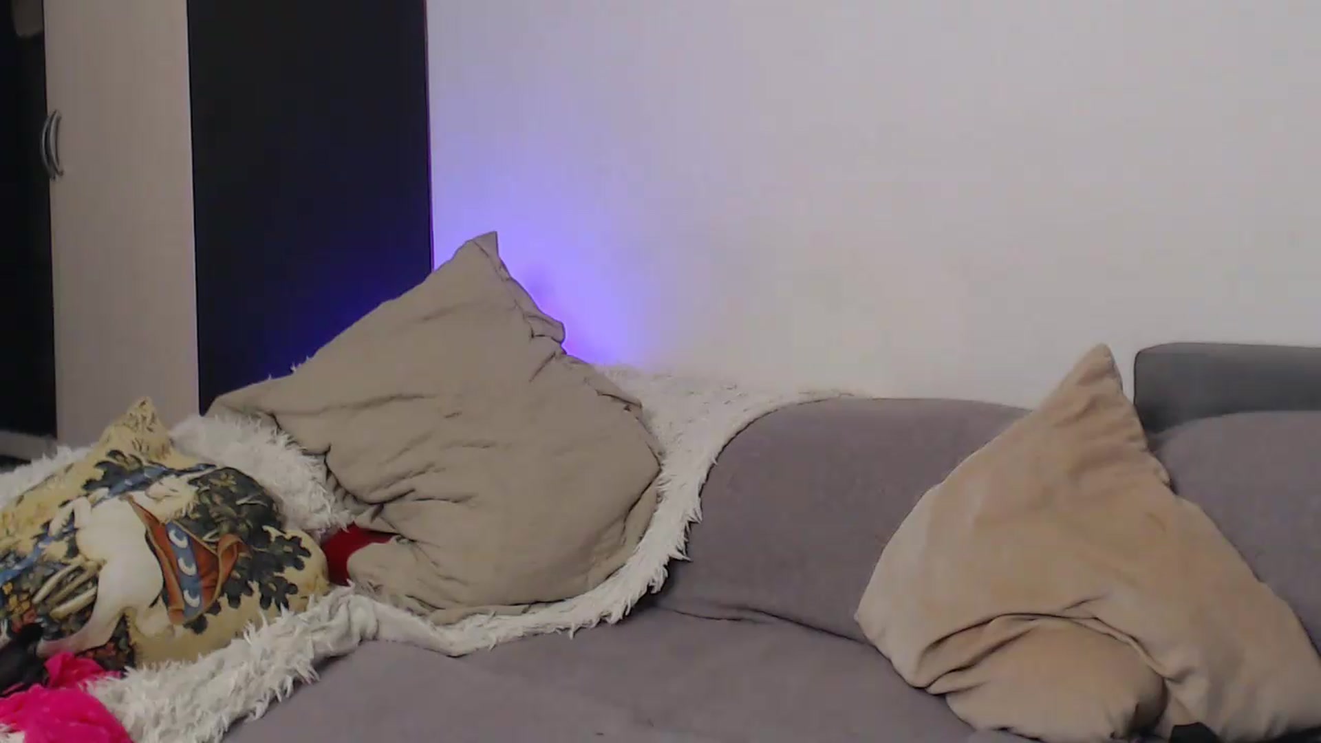 Gallery image thumbnail from CarrieCastle's myfreecams stream on, 08/26/2026, 21:48 image 5 of 20