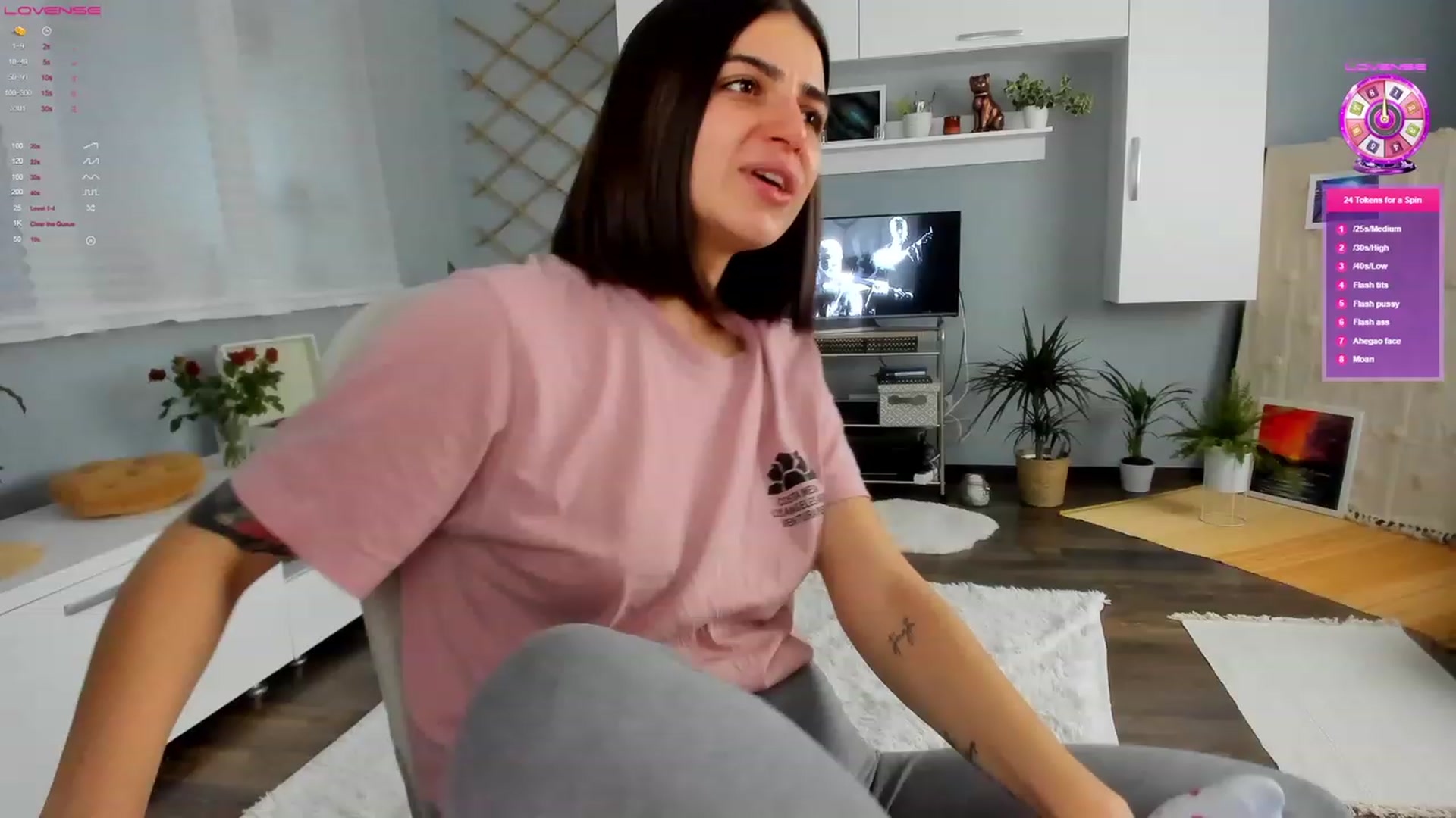 Gallery image thumbnail from CarriePilby's myfreecams stream on, 11/24/2022, 13:33 image 5 of 20