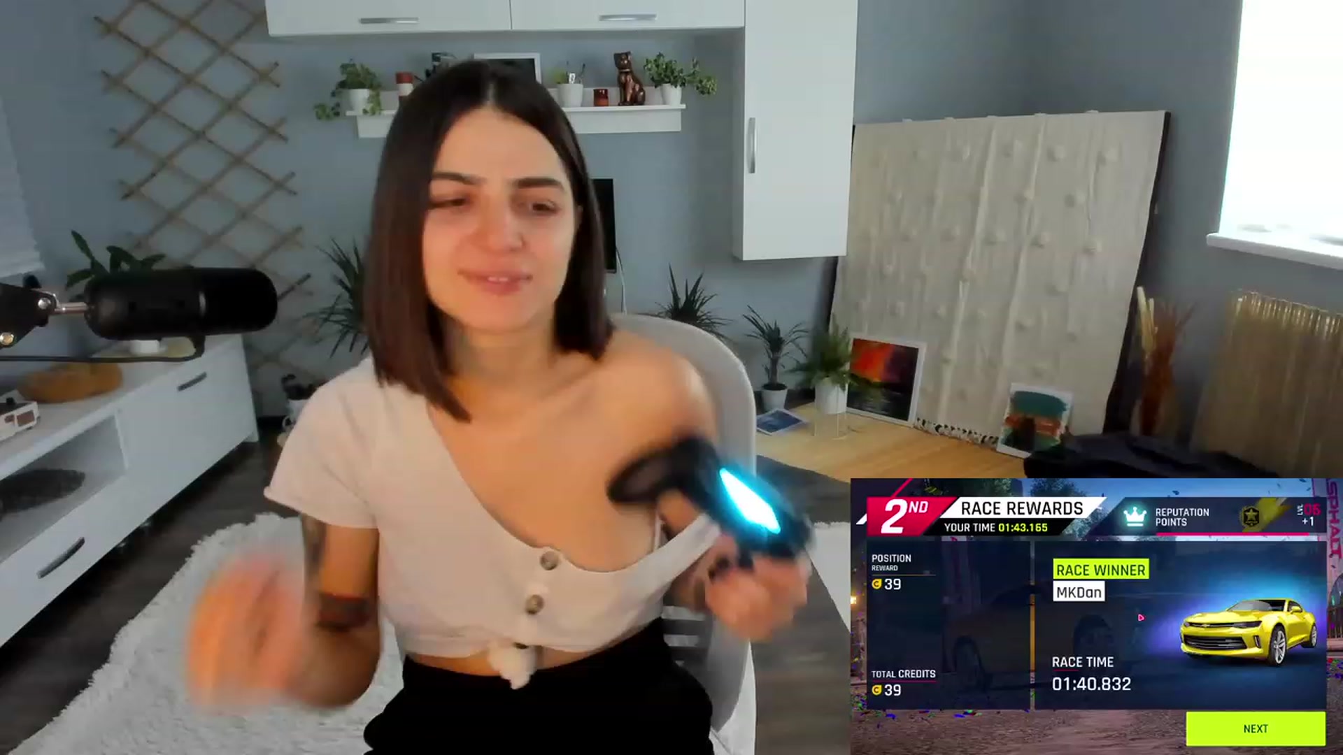 Gallery image thumbnail from CarriePilby's myfreecams stream on, 11/25/2022, 14:17 image 18 of 20