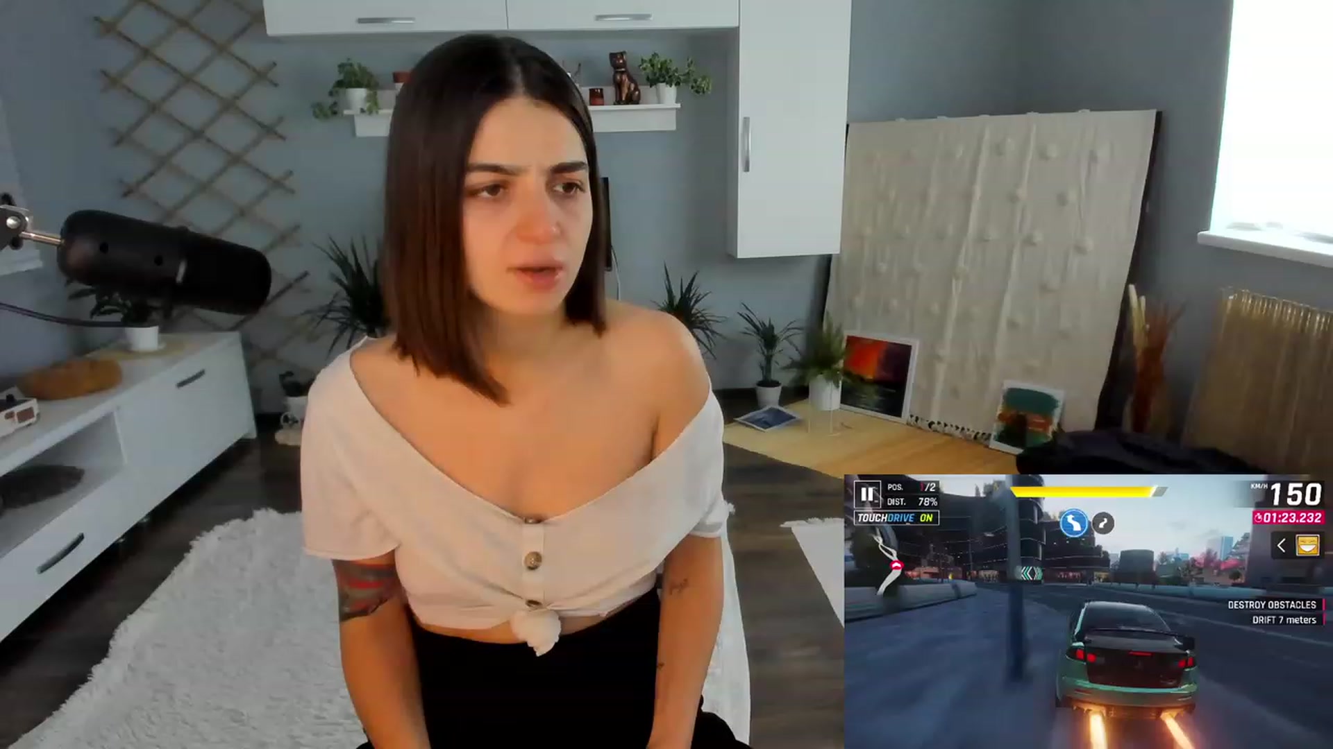Gallery image thumbnail from CarriePilby's myfreecams stream on, 11/25/2022, 14:17 image 19 of 20