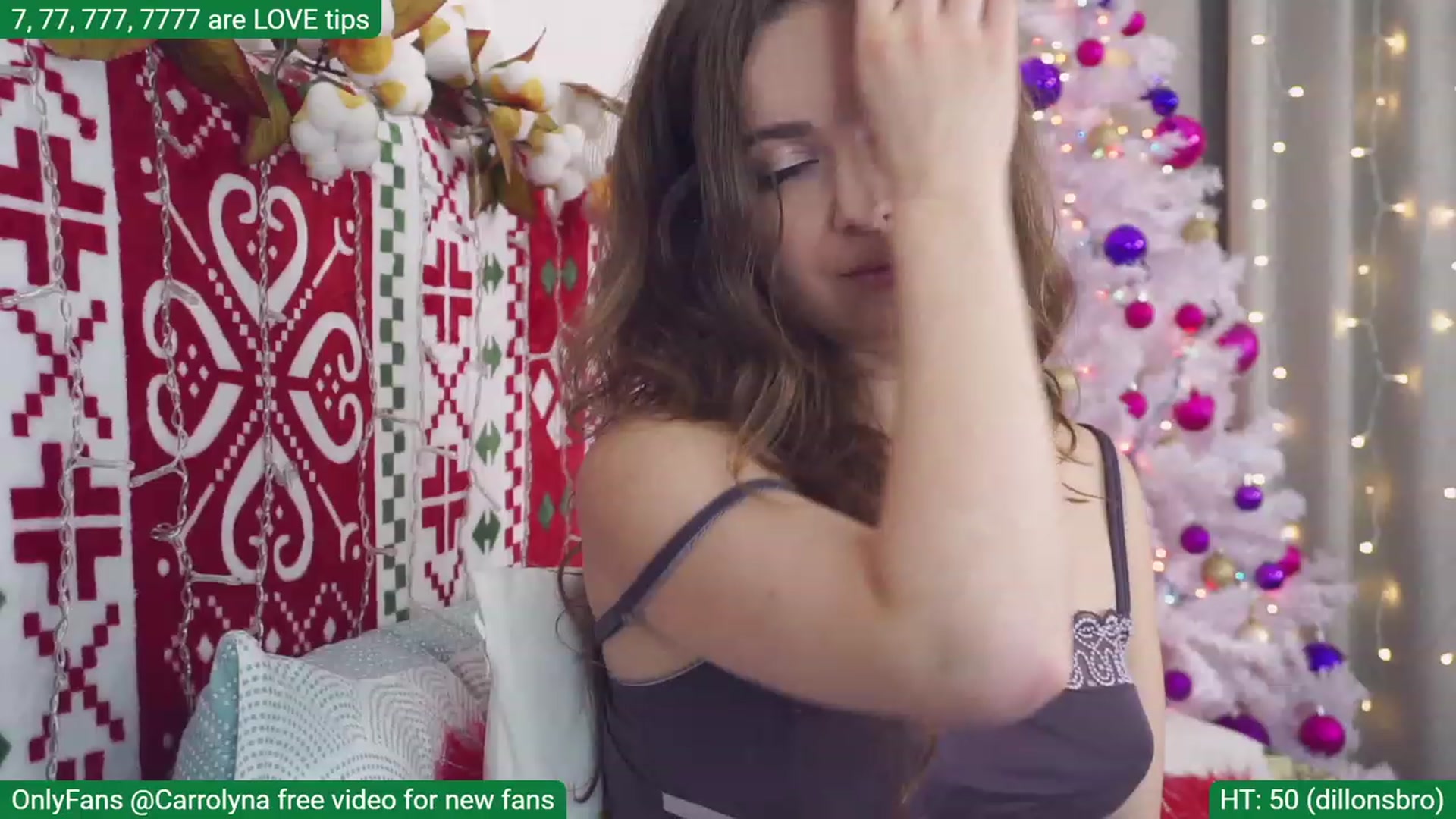 Gallery image thumbnail from Carrolyna's myfreecams stream on, 12/03/2022, 20:06 image 15 of 20