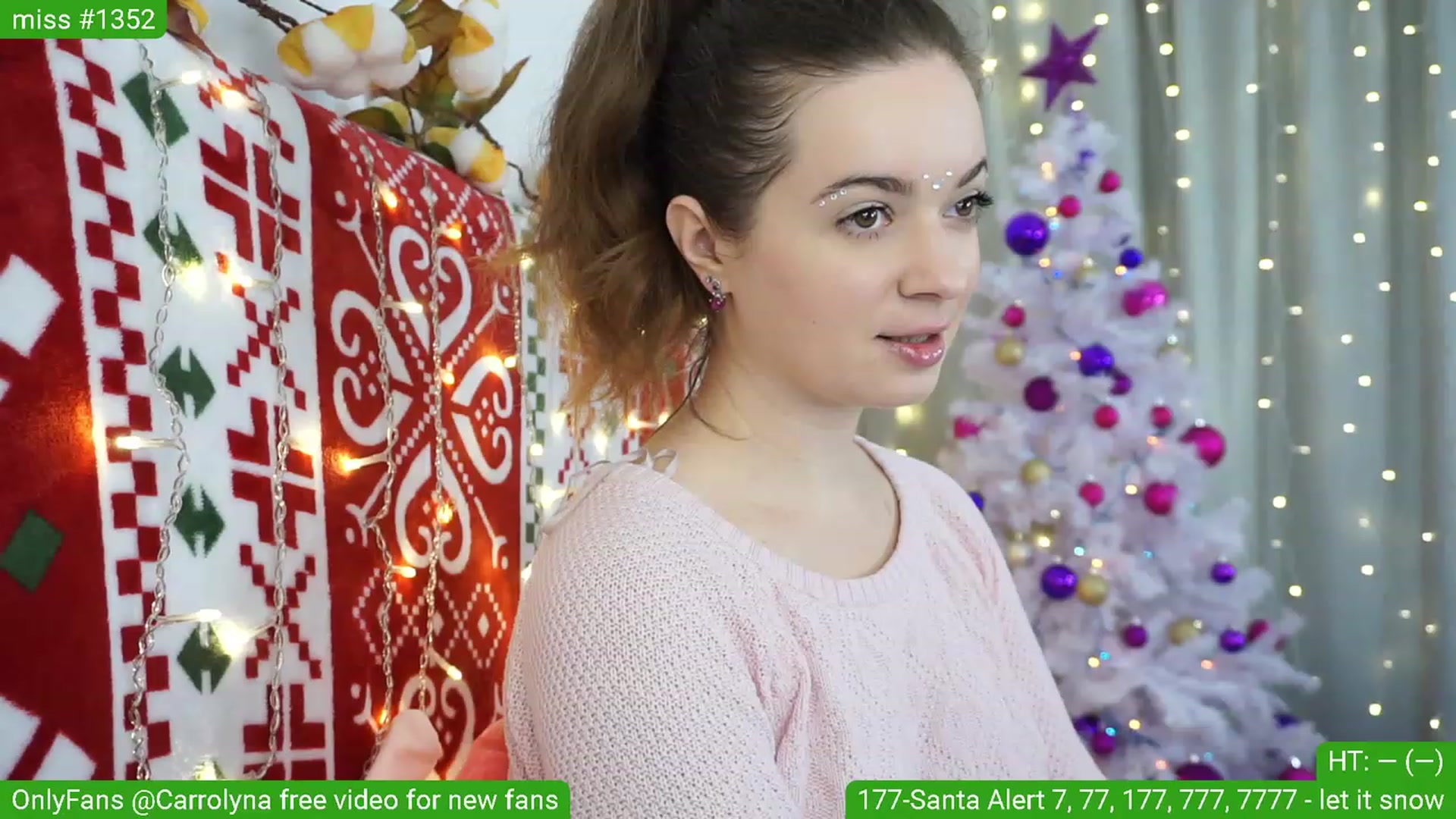 Gallery image thumbnail from Carrolyna's myfreecams stream on, 12/18/2022, 13:21 image 1 of 20