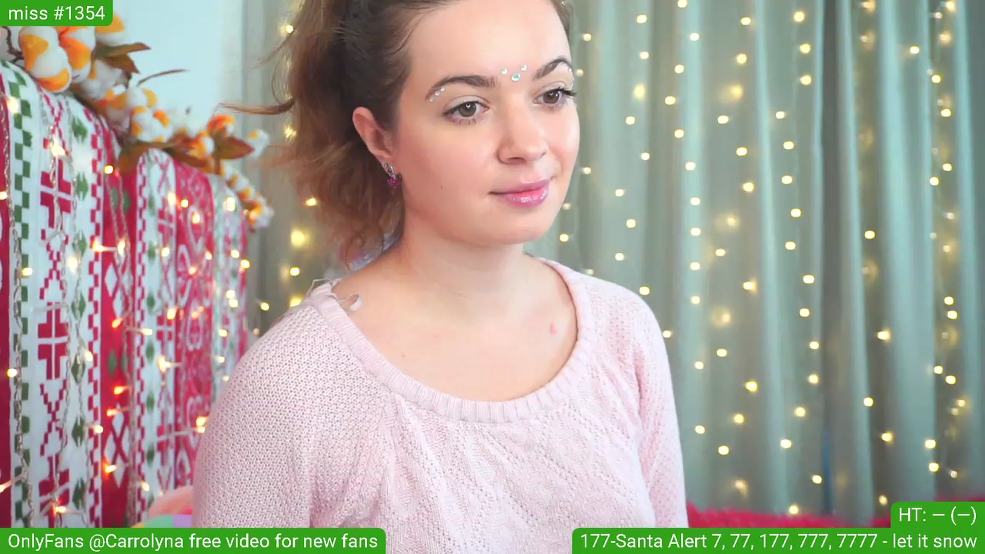 Gallery image thumbnail from Carrolyna's myfreecams stream on, 12/18/2022, 13:21 image 11 of 20