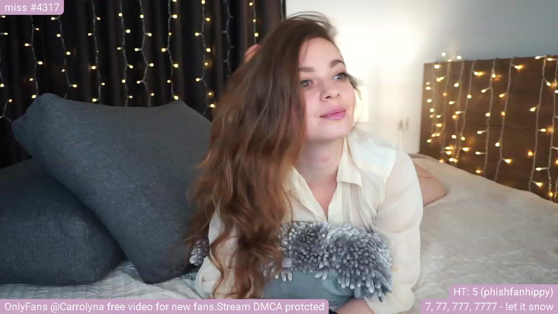 Gallery image thumbnail from Carrolyna's myfreecams stream on, 02/04/2023, 20:20 image 12 of 20