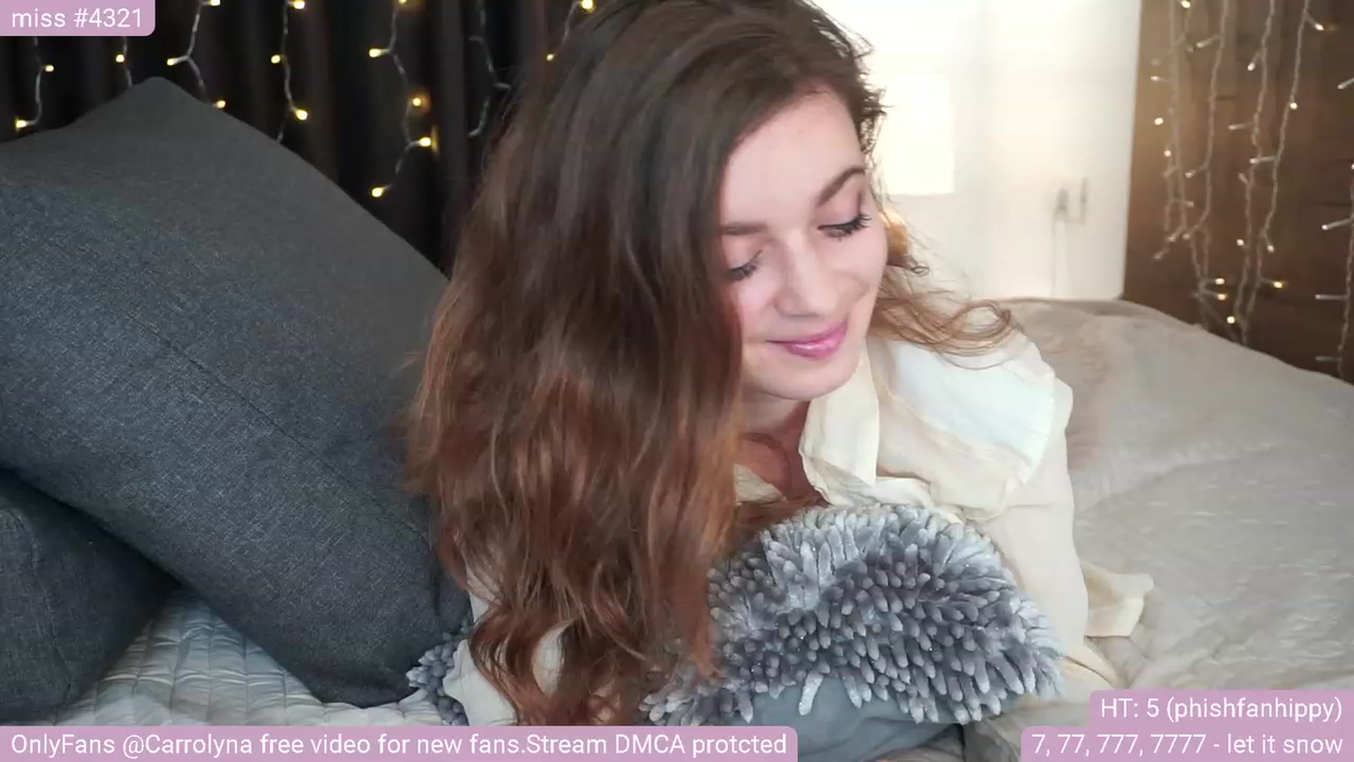 Gallery image thumbnail from Carrolyna's myfreecams stream on, 02/04/2023, 20:20 image 14 of 20
