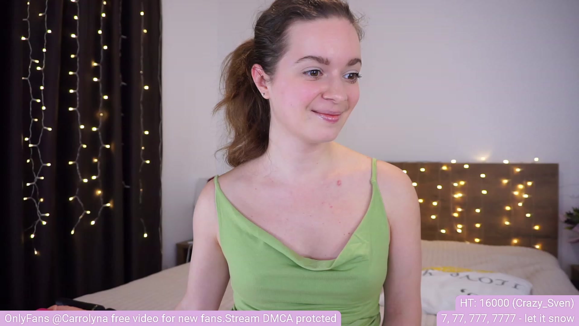 Gallery image thumbnail from Carrolyna's myfreecams stream on, 02/12/2023, 19:21 image 4 of 20