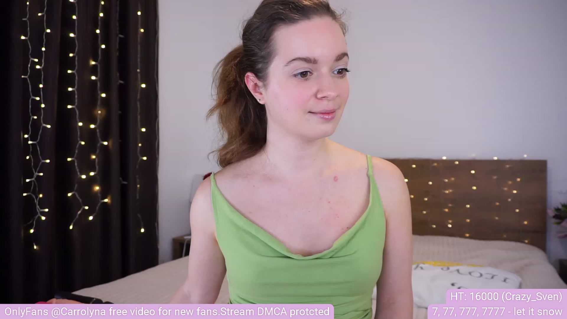 Gallery image thumbnail from Carrolyna's myfreecams stream on, 02/12/2023, 19:21 image 6 of 20