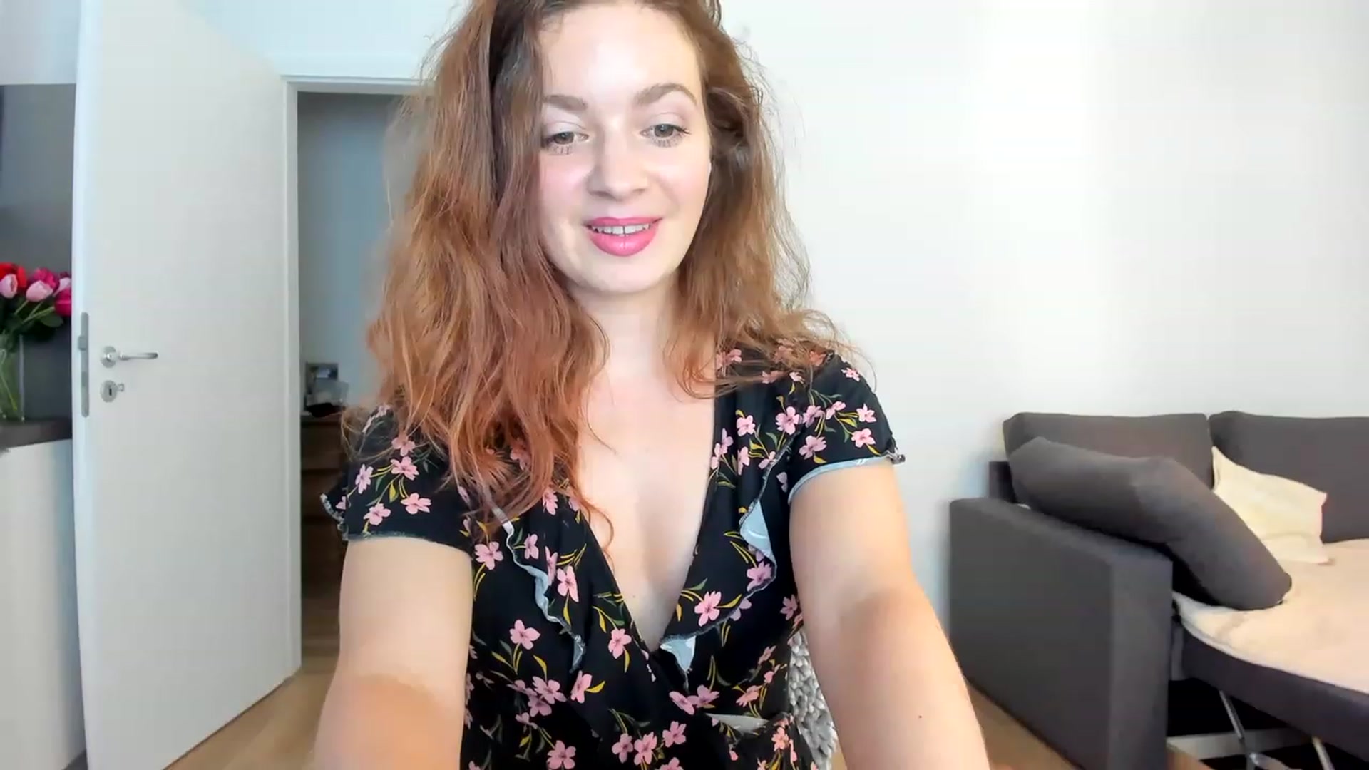 Gallery image thumbnail from Carrolyna's myfreecams stream on, 07/05/2023, 21:44 image 19 of 20