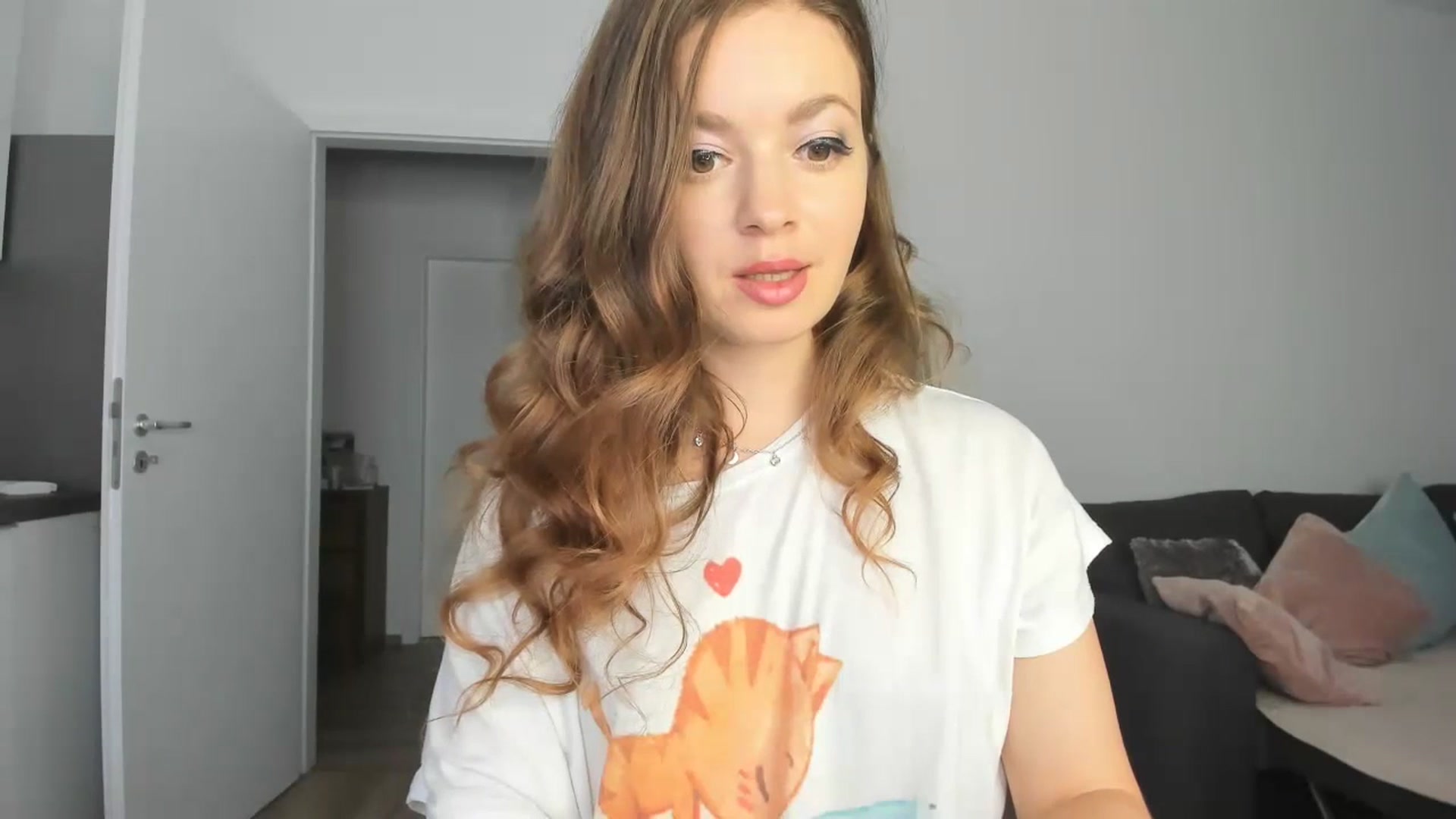 Gallery image thumbnail from Carrolyna's myfreecams stream on, 07/14/2023, 21:21 image 12 of 20