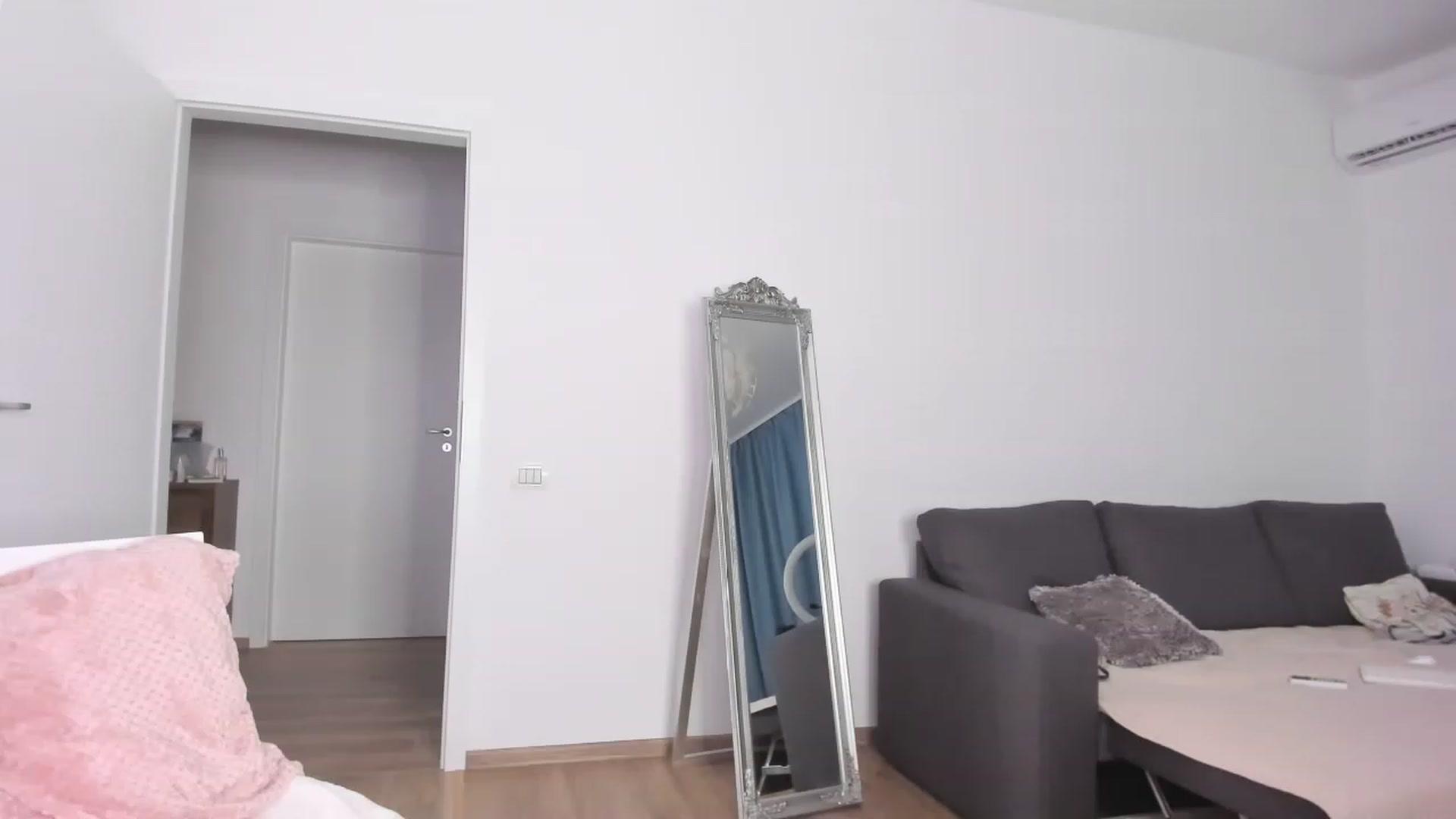 Gallery image thumbnail from Carrolyna's myfreecams stream on, 07/15/2023, 19:49 image 10 of 20