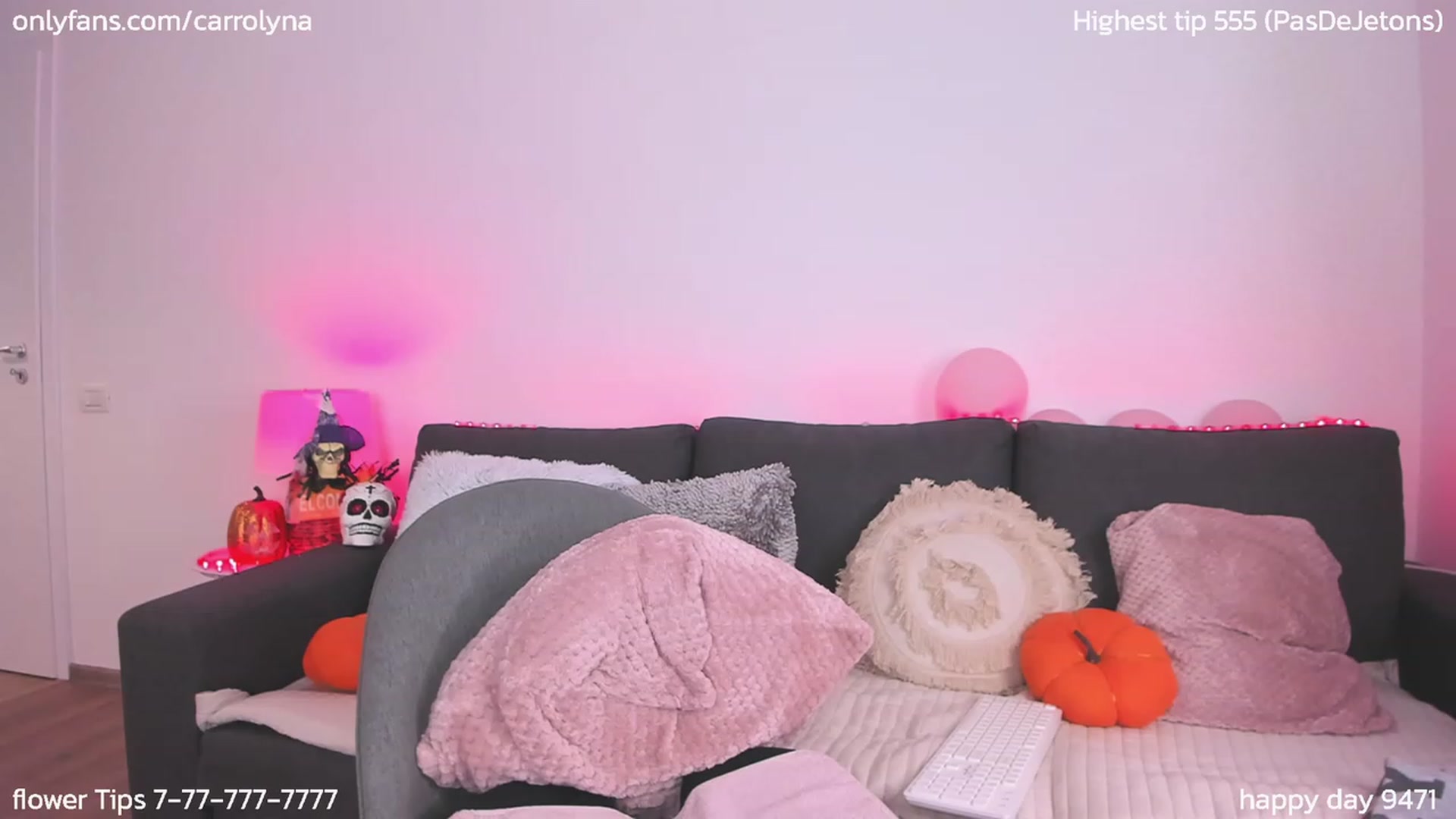Gallery image thumbnail from Carrolyna's myfreecams stream on, 10/07/2023, 22:04 image 16 of 20