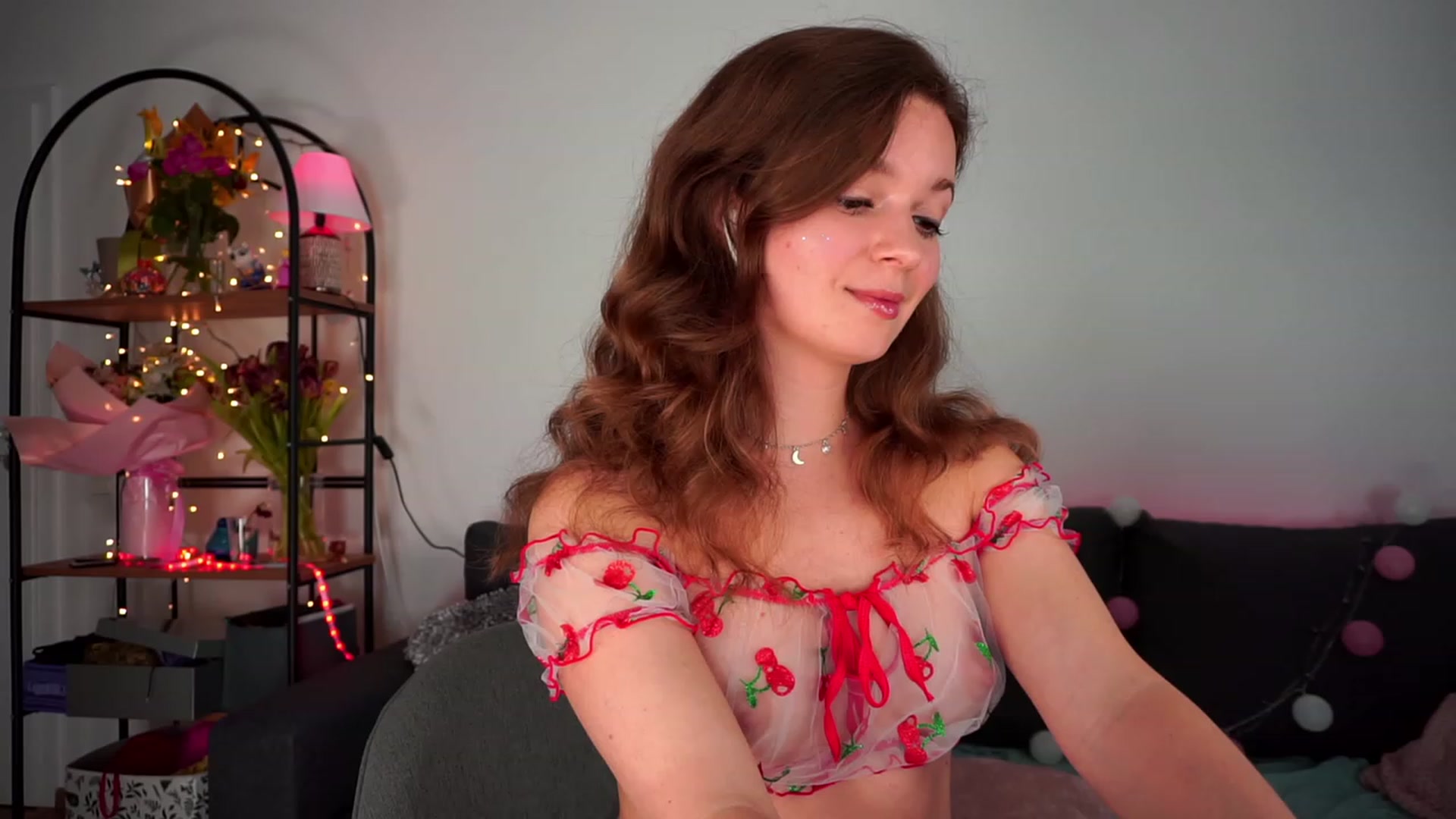 Gallery image thumbnail from Carrolyna's myfreecams stream on, 03/09/2024, 22:18 image 8 of 20