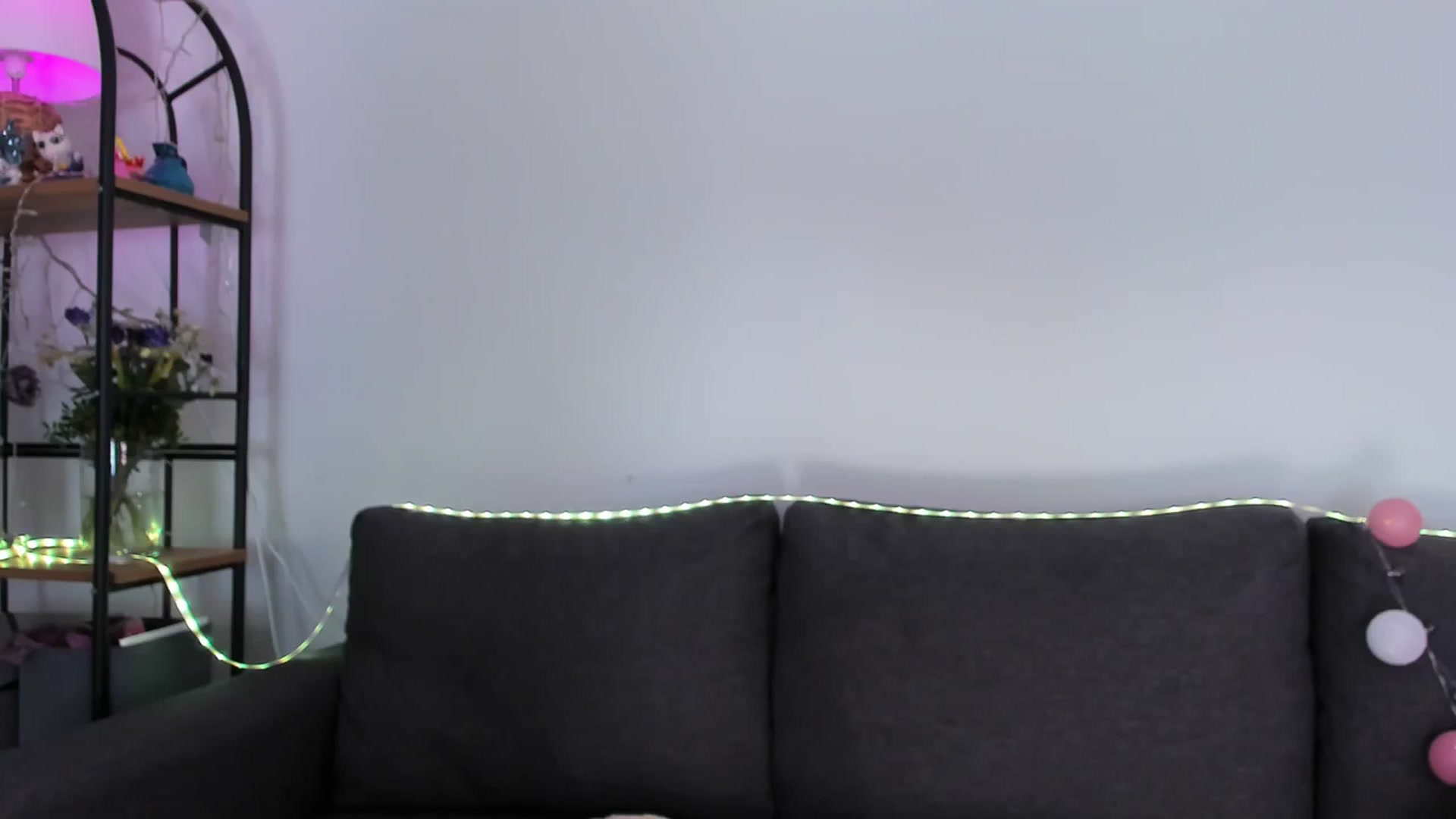 Gallery image thumbnail from Carrolyna's myfreecams stream on, 03/18/2024, 22:20 image 2 of 20