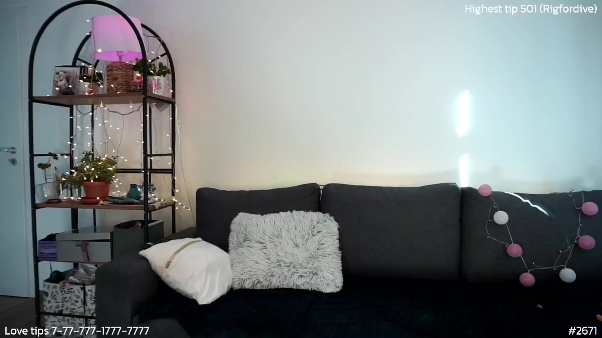 Gallery image thumbnail from Carrolyna's myfreecams stream on, 04/28/2024, 14:26 image 11 of 20
