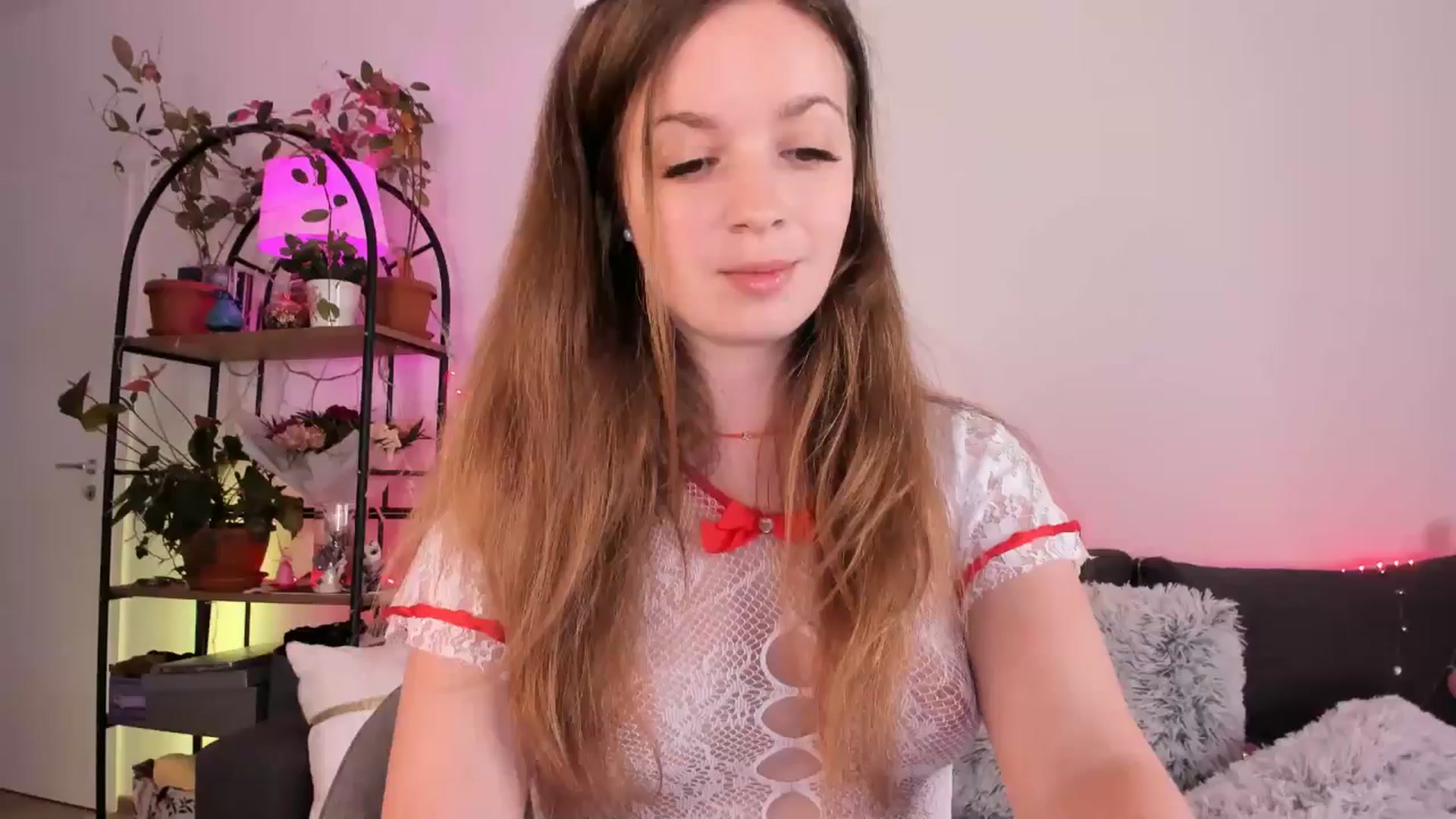 Gallery image thumbnail from Carrolyna's myfreecams stream on, 05/31/2024, 20:03 image 10 of 20