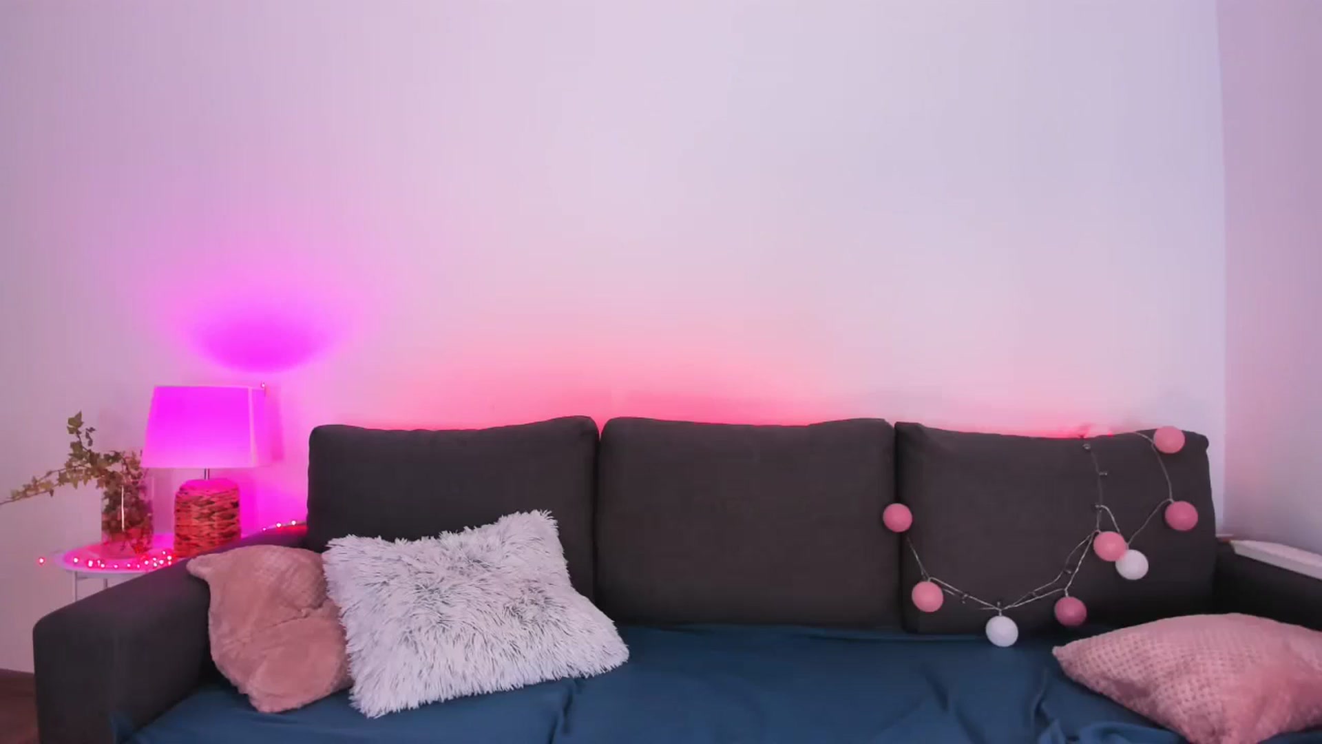Gallery image thumbnail from Carrolyna's myfreecams stream on, 06/22/2024, 17:14 image 12 of 20