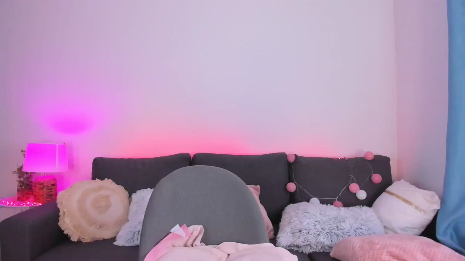 Gallery image thumbnail from Carrolyna's myfreecams stream on, 06/27/2024, 19:35 image 12 of 20