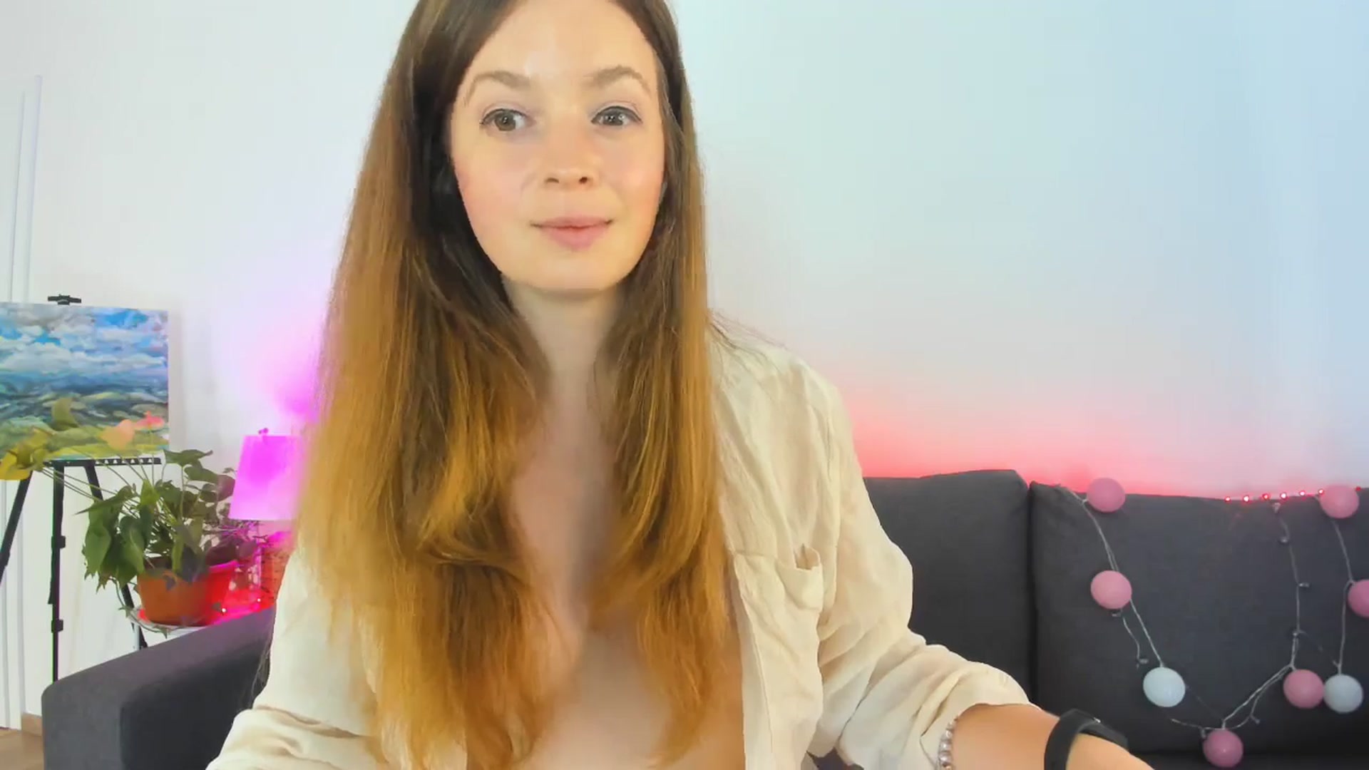Gallery image thumbnail from Carrolyna's myfreecams stream on, 07/09/2024, 17:00 image 3 of 20