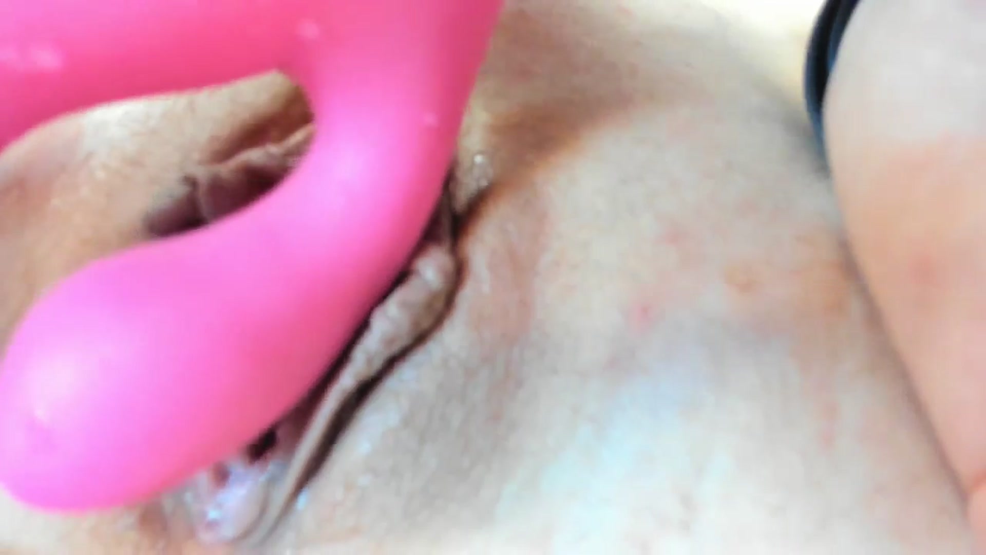 Gallery image thumbnail from Carrolyna's myfreecams stream on, 07/19/2024, 21:11 image 14 of 20