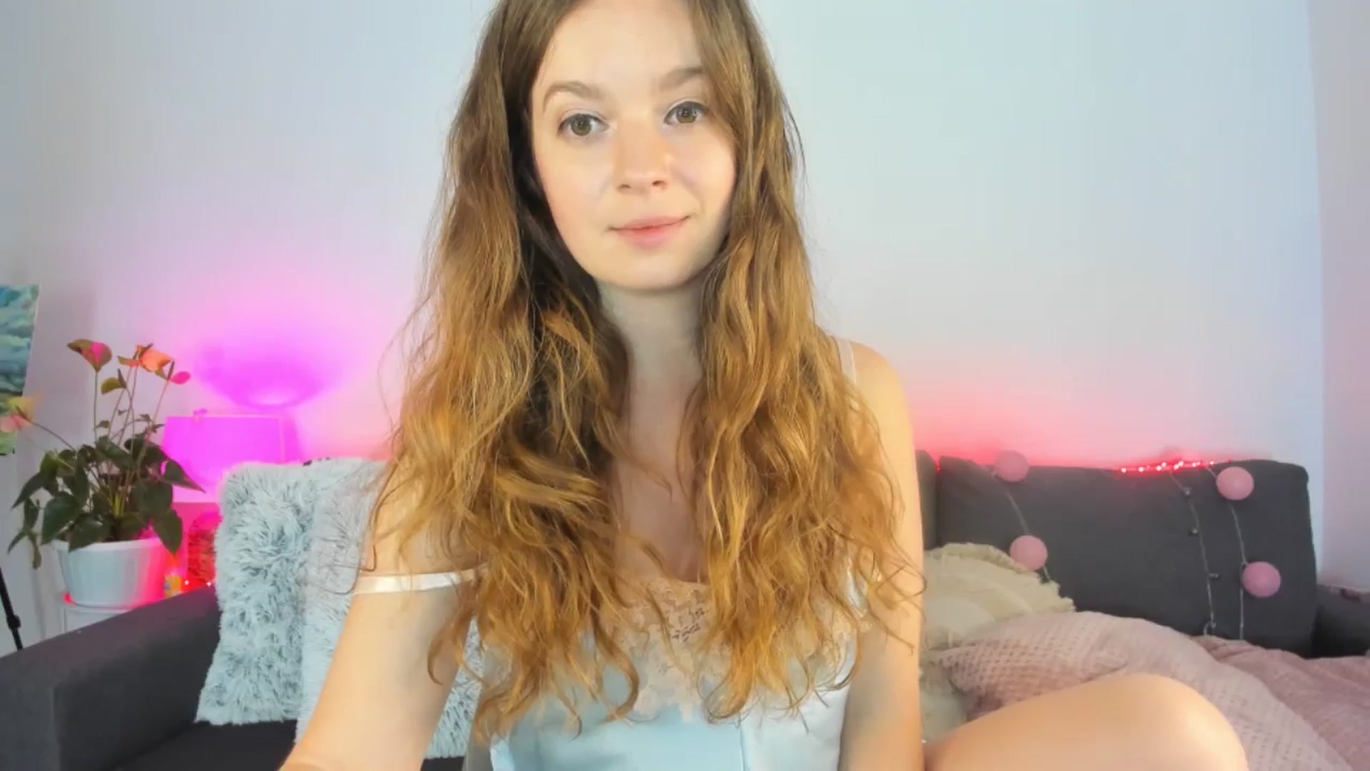 Gallery image thumbnail from Carrolyna's myfreecams stream on, 07/20/2024, 18:29 image 10 of 20