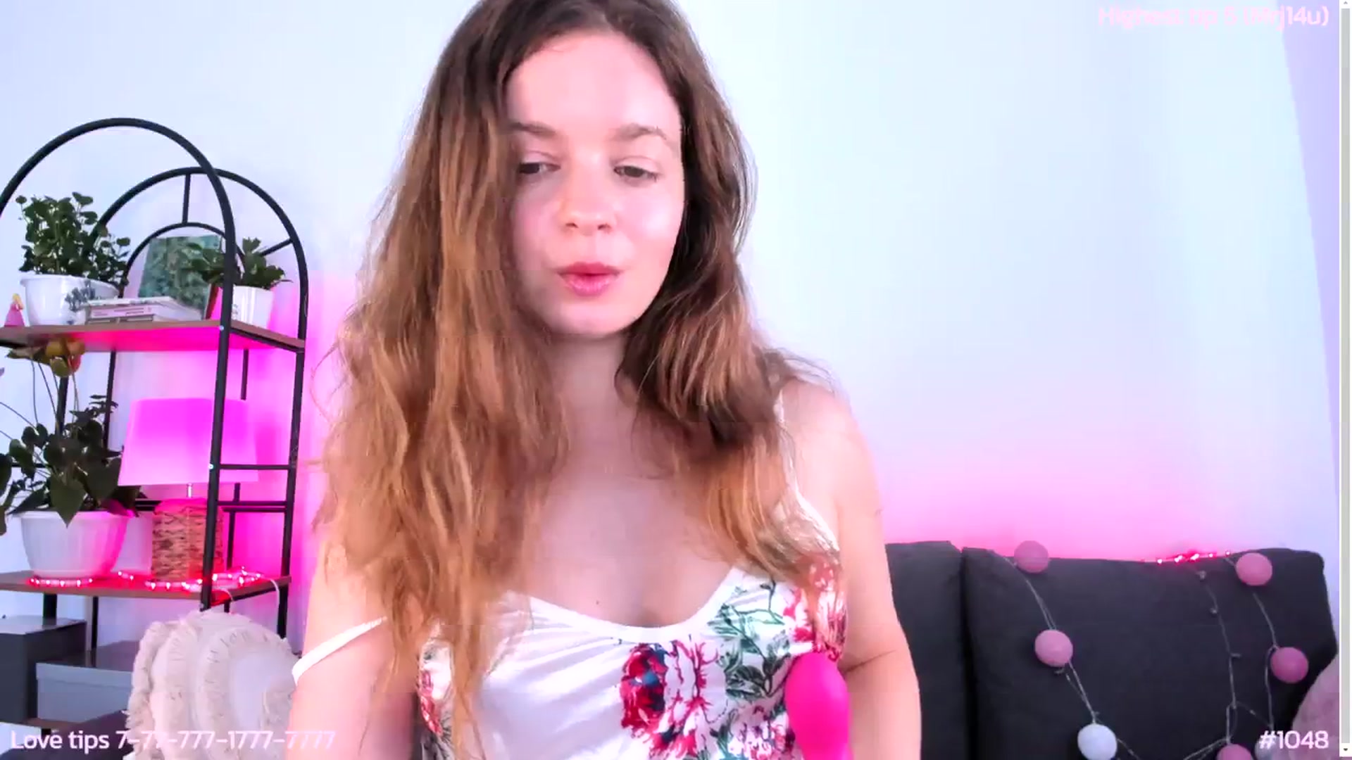 Gallery image thumbnail from Carrolyna's myfreecams stream on, 07/28/2024, 09:10 image 15 of 20