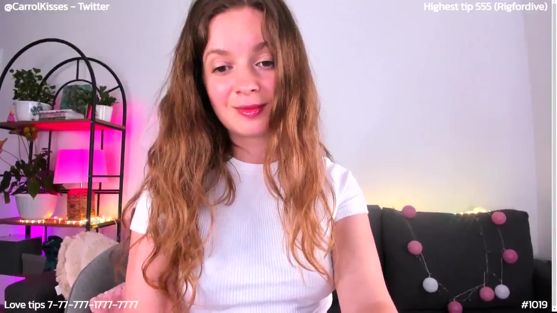 Gallery image thumbnail from Carrolyna's myfreecams stream on, 07/28/2024, 20:11 image 19 of 20