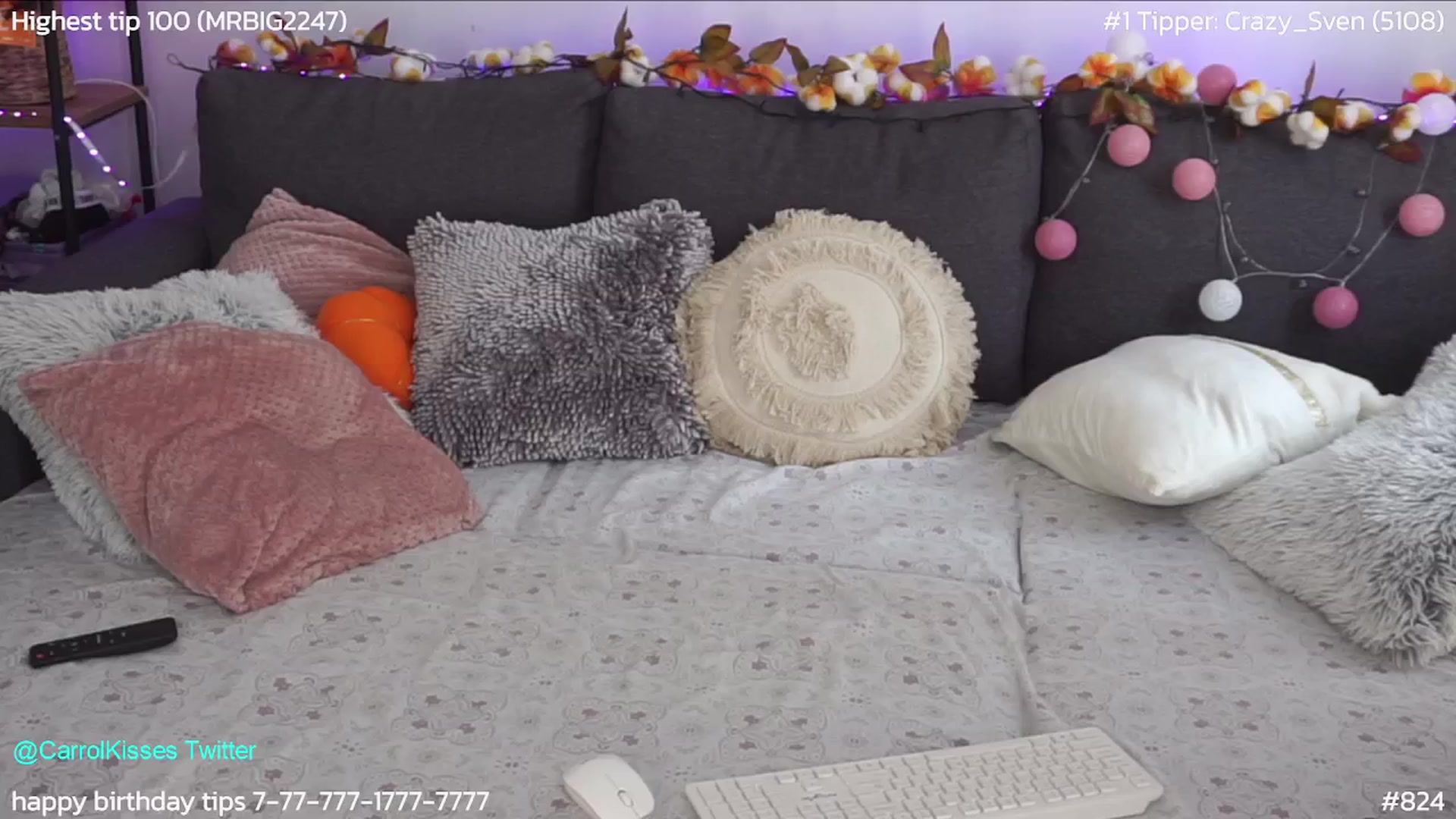 Gallery image thumbnail from Carrolyna's myfreecams stream on, 10/17/2024, 11:09 image 8 of 20