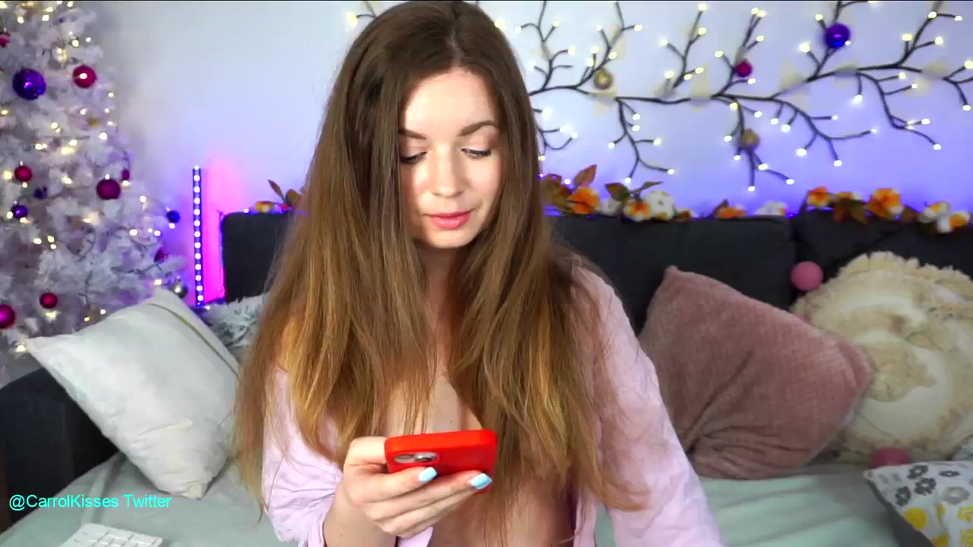 Gallery image thumbnail from Carrolyna's myfreecams stream on, 11/10/2024, 19:04 image 11 of 20
