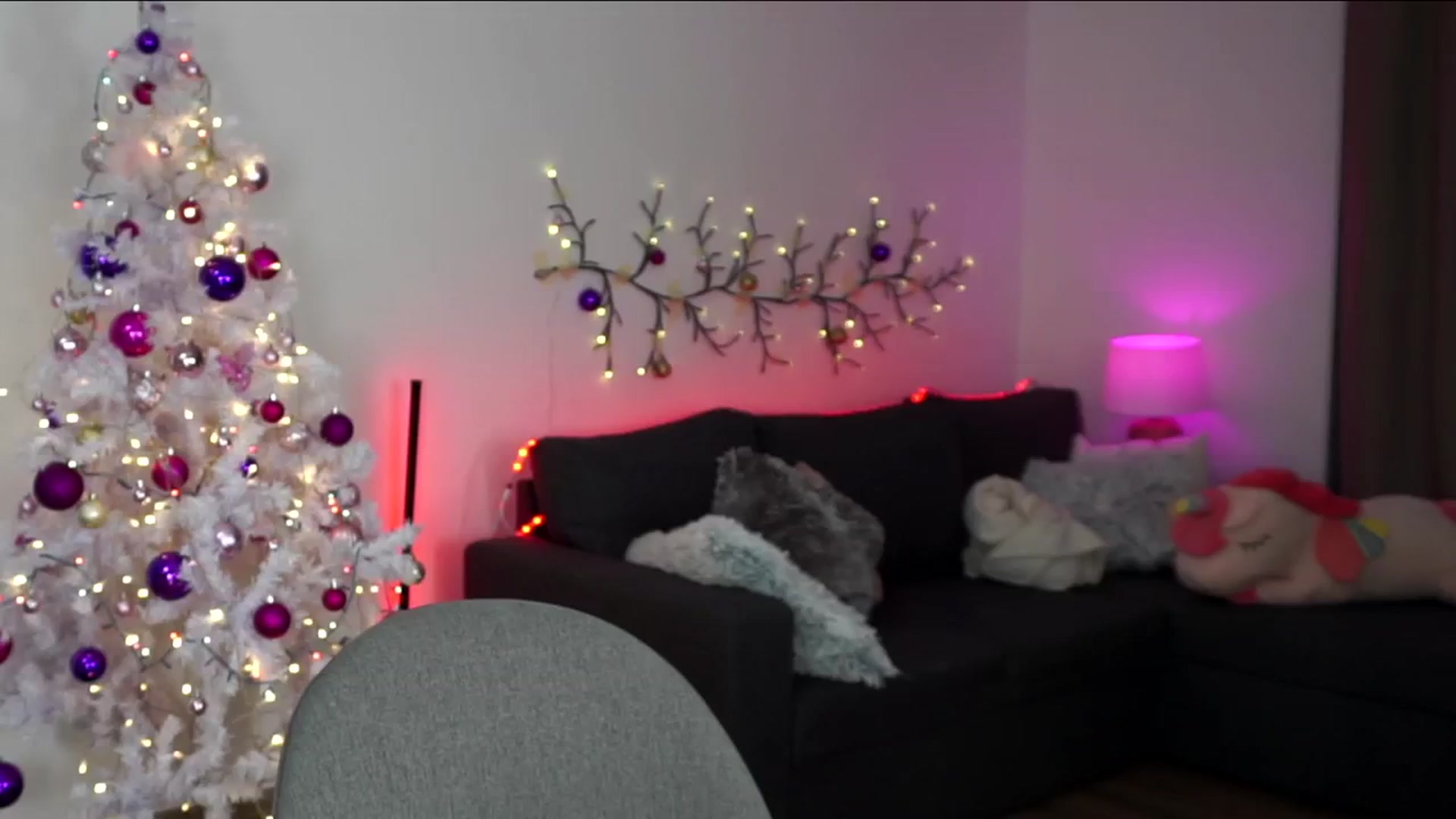 Gallery image thumbnail from Carrolyna's myfreecams stream on, 11/27/2024, 19:43 image 14 of 20