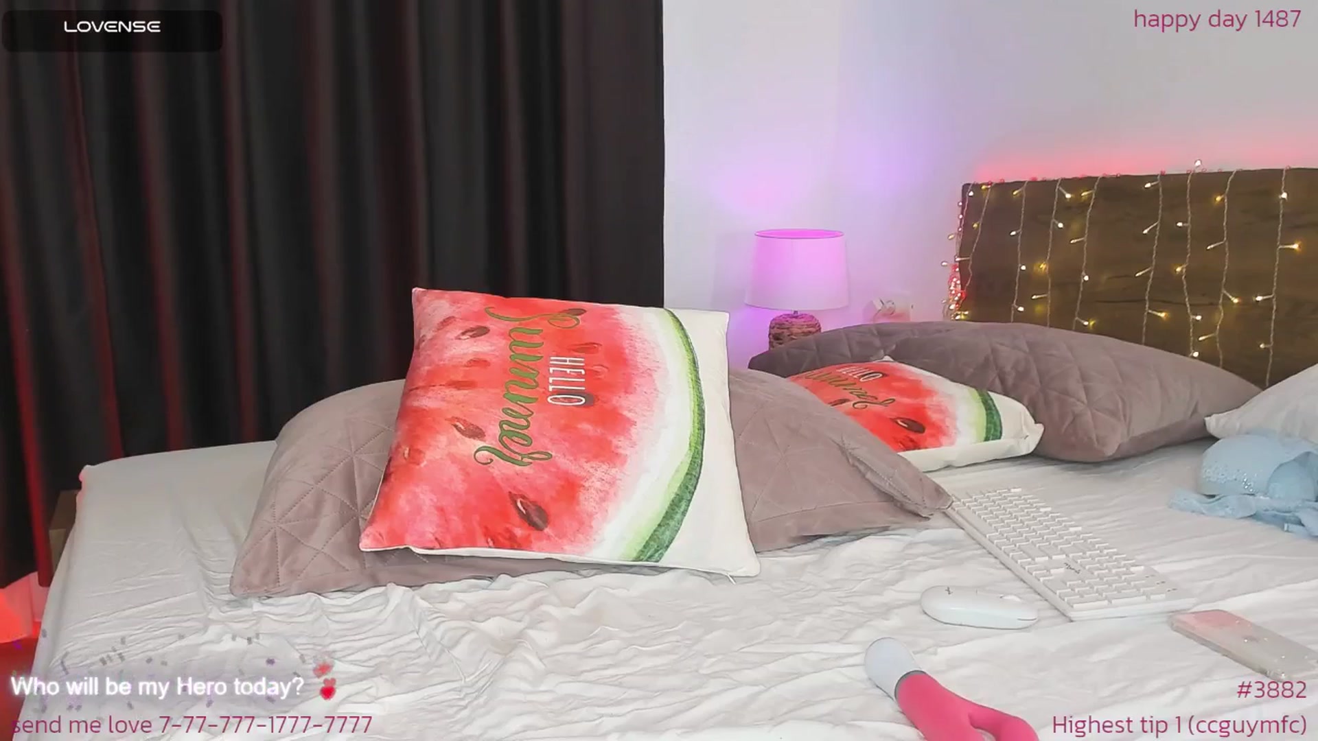 Gallery image thumbnail from Carrolyna's myfreecams stream on, 06/15/2025, 13:41 image 2 of 20