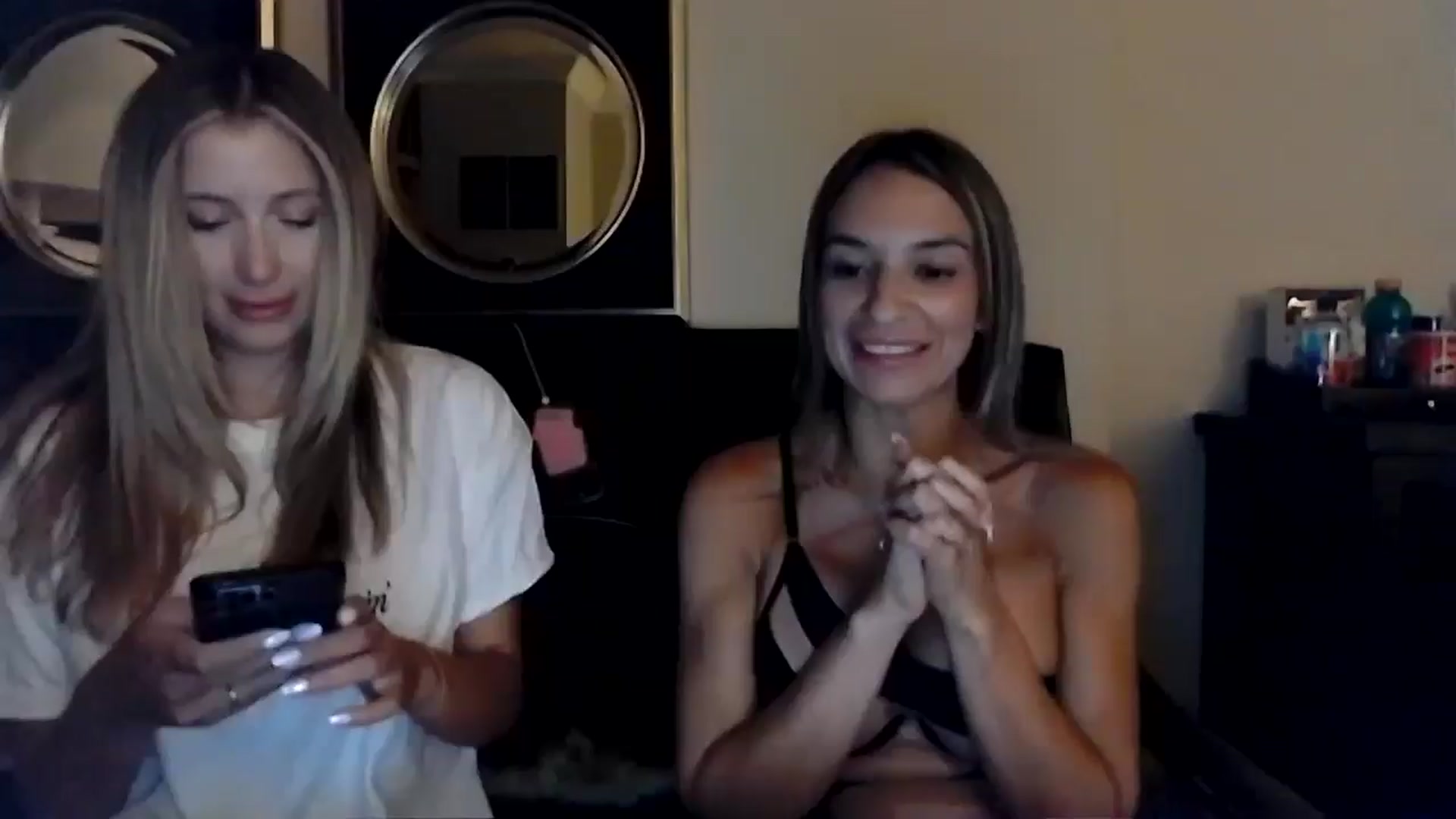 Gallery image thumbnail from CashleyBanks's myfreecams stream on, 08/02/2025, 05:21 image 1 of 20