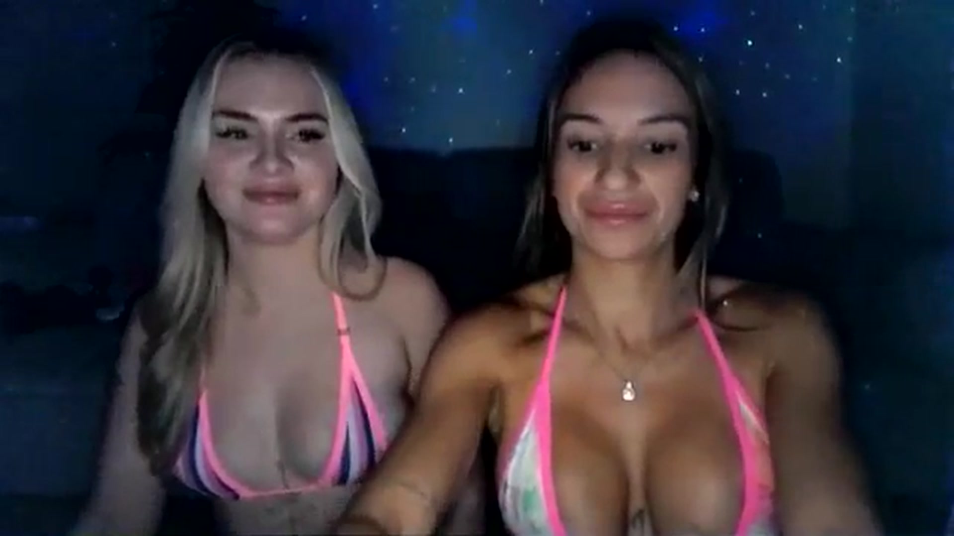 Gallery image thumbnail from CashleyBanks's myfreecams stream on, 09/14/2025, 05:28 image 13 of 20