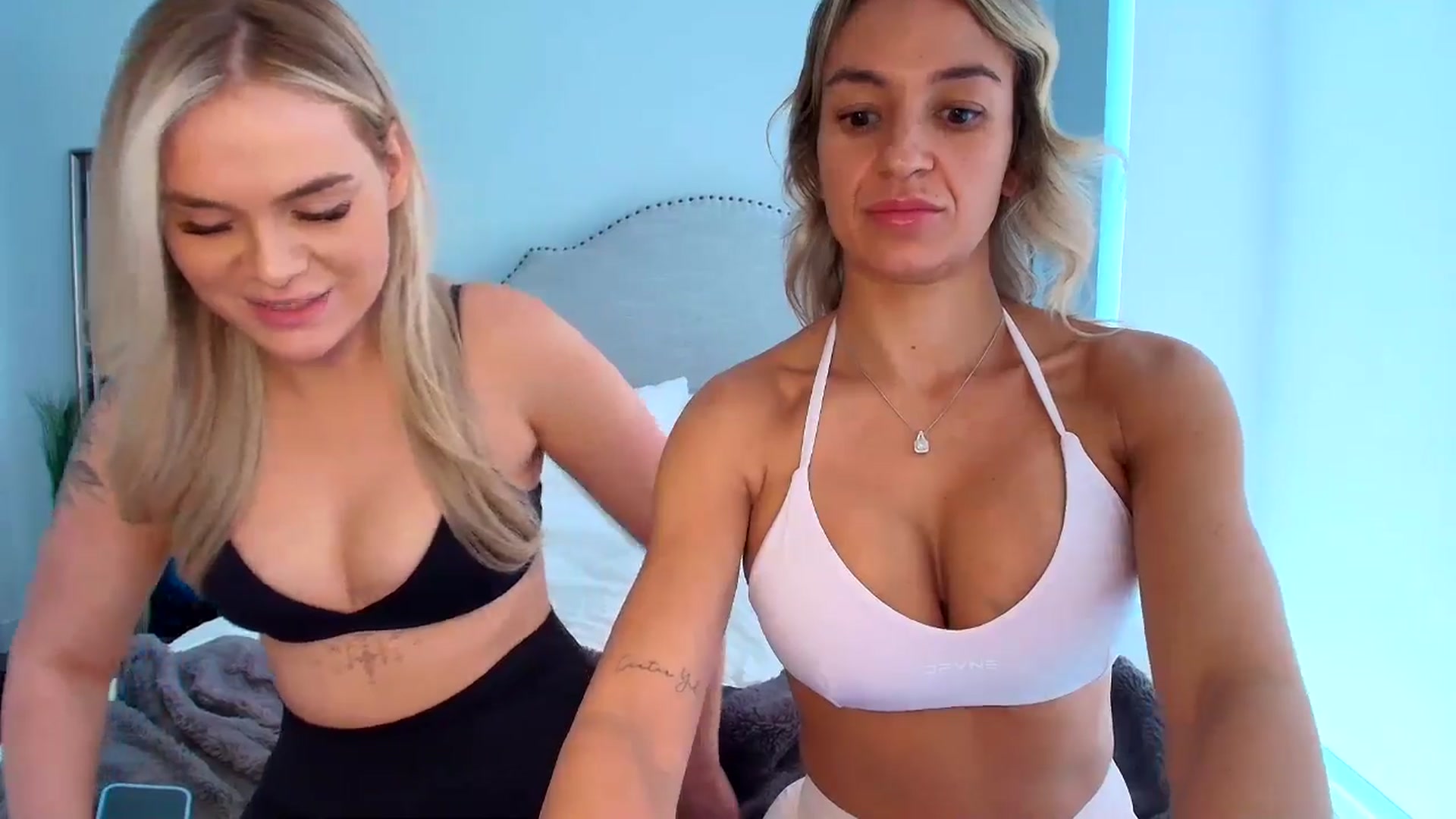 Gallery image thumbnail from CashleyBanks's myfreecams stream on, 11/09/2025, 23:08 image 9 of 20