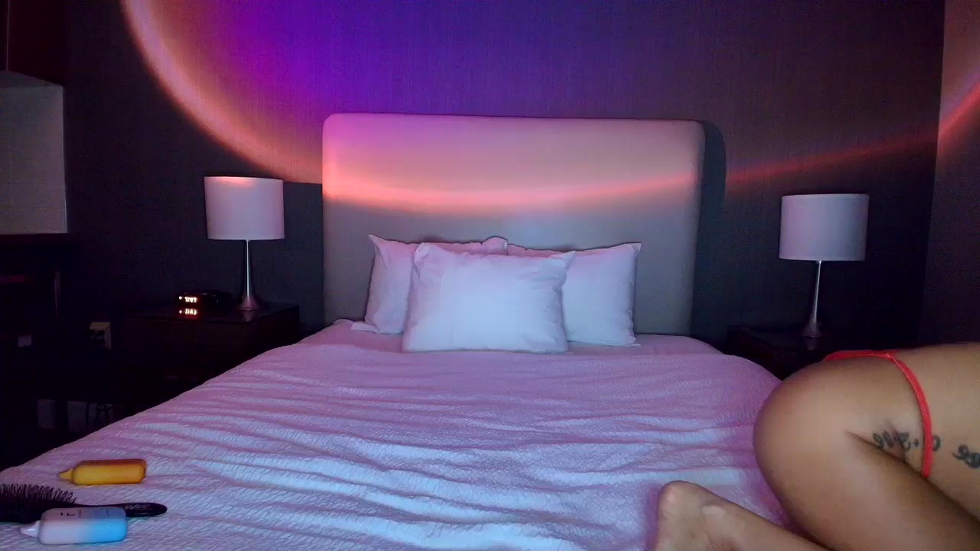Gallery image thumbnail from CashleyBanks's myfreecams stream on, 11/22/2025, 04:01 image 15 of 20