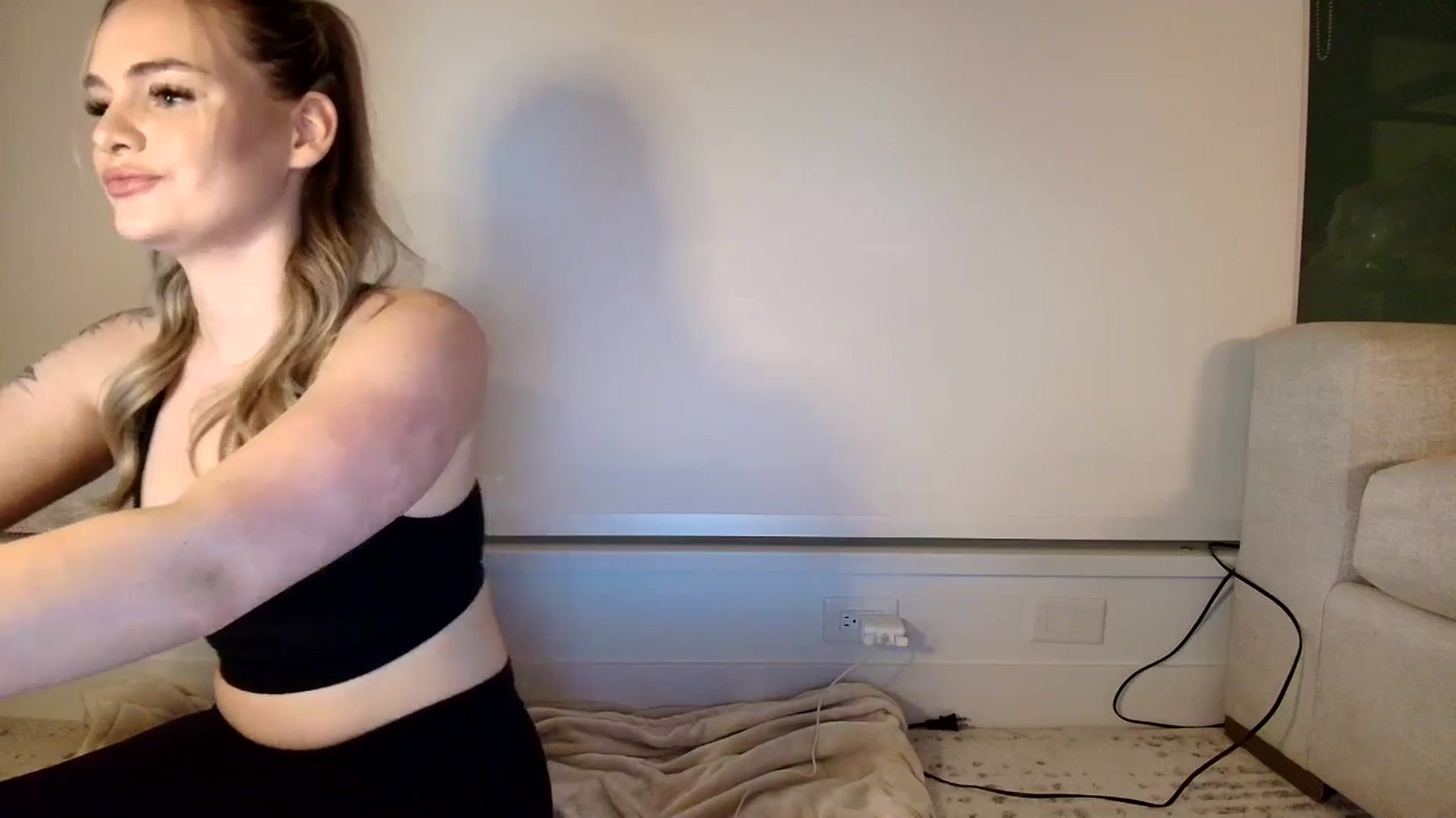 Gallery image thumbnail from CashleyBanks's myfreecams stream on, 01/15/2026, 04:31 image 17 of 20