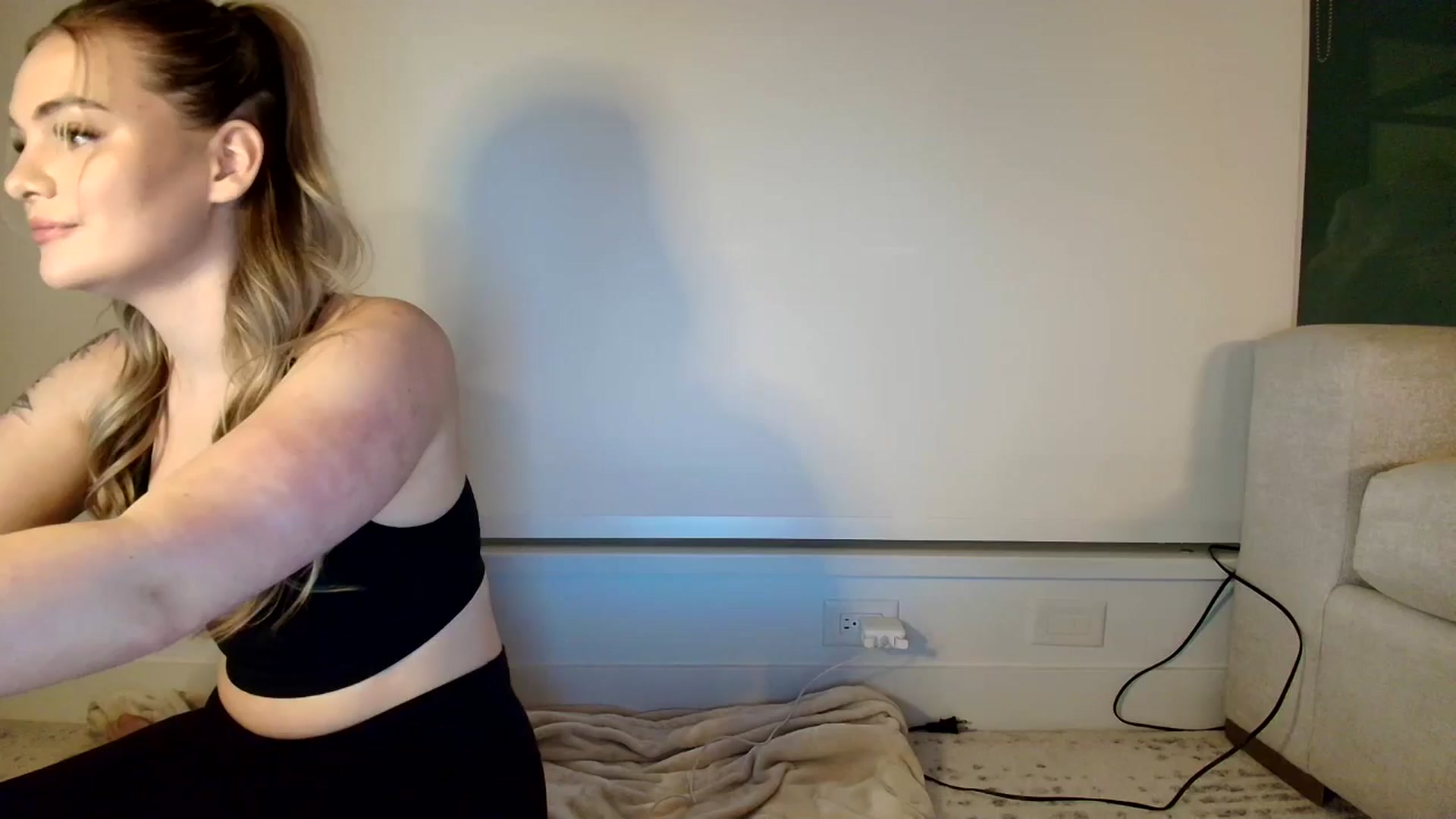 Gallery image thumbnail from CashleyBanks's myfreecams stream on, 01/15/2026, 06:36 image 1 of 20