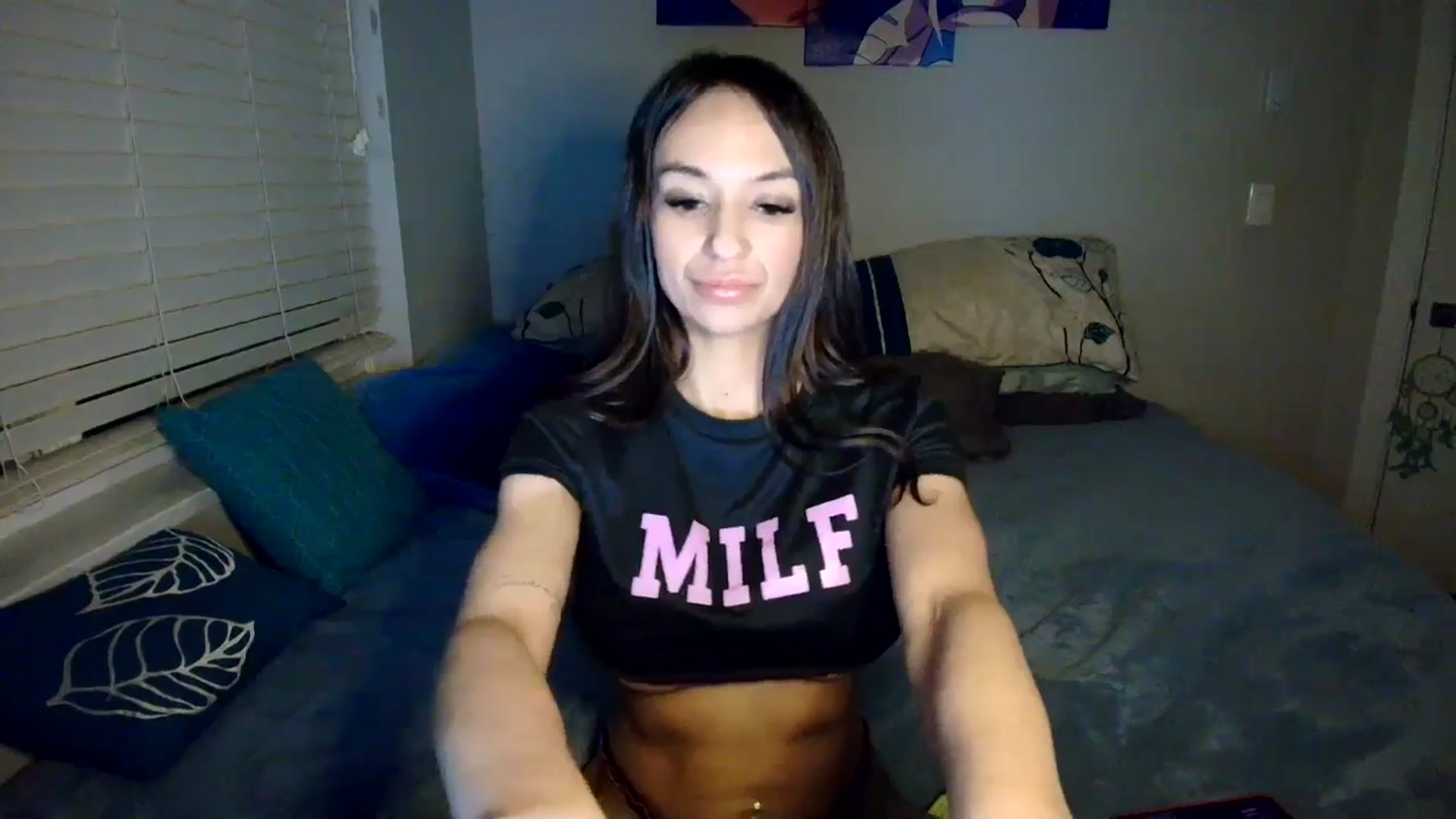 Gallery image thumbnail from CashleyBanks's myfreecams stream on, 04/12/2026, 06:02 image 11 of 20