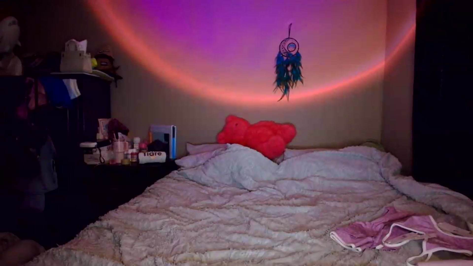 Gallery image thumbnail from CashleyBanks's myfreecams stream on, 07/23/2026, 21:39 image 20 of 20