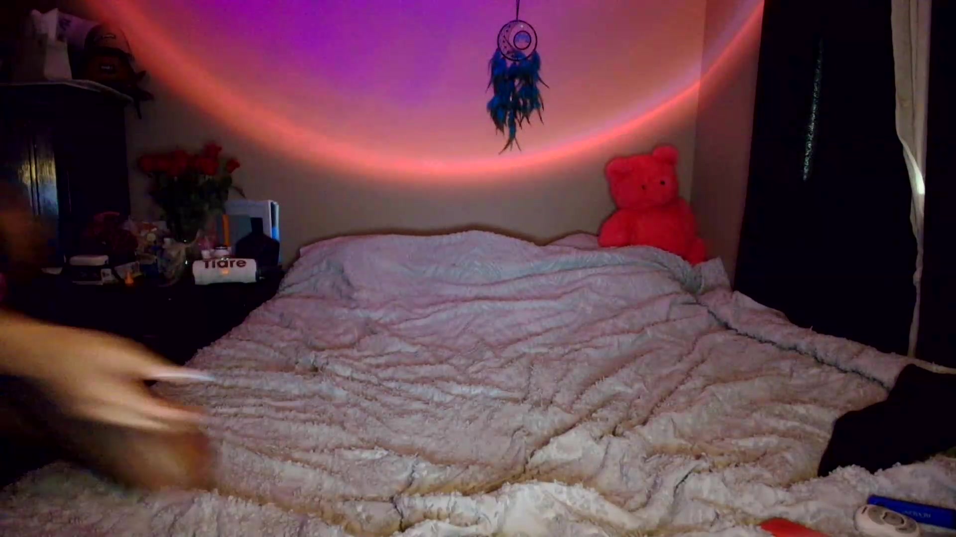 Gallery image thumbnail from CashleyBanks's myfreecams stream on, 08/12/2026, 20:15 image 4 of 20