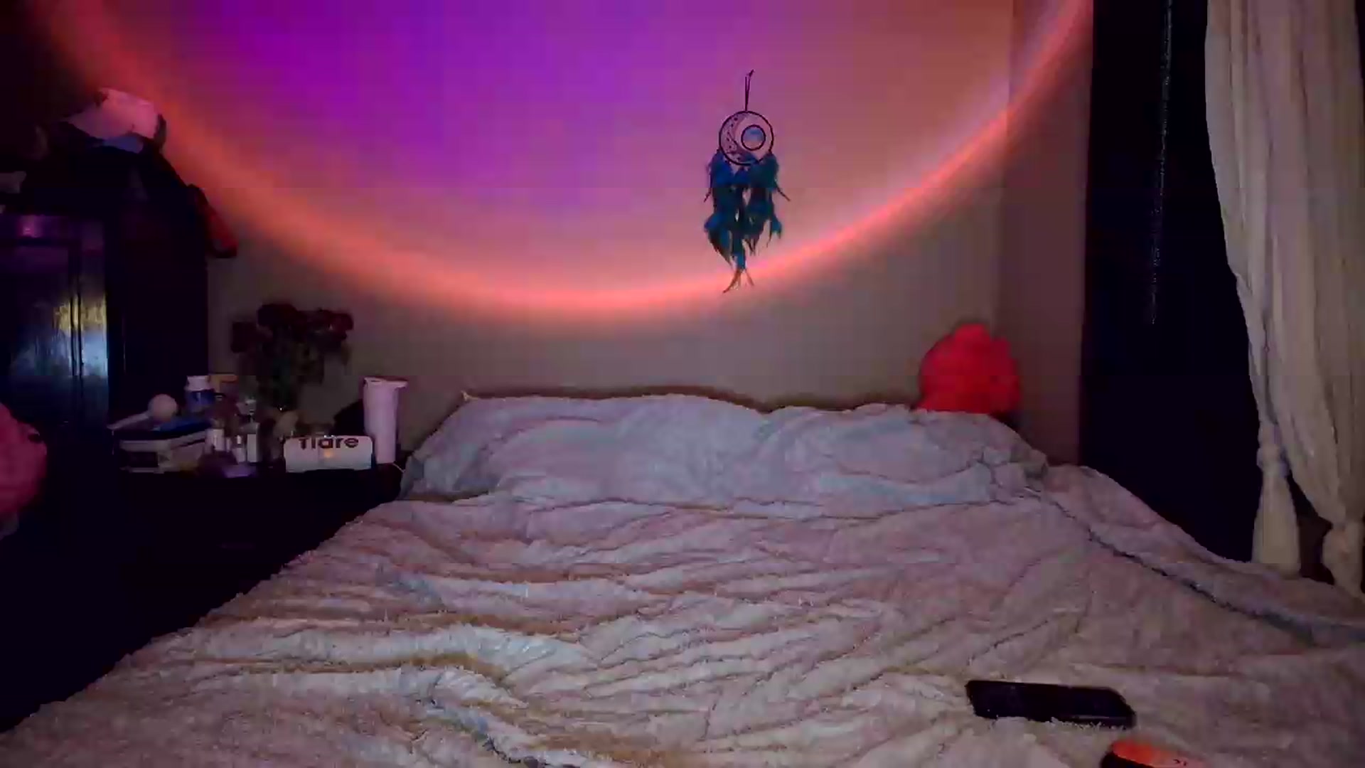 Gallery image thumbnail from CashleyBanks's myfreecams stream on, 08/21/2026, 21:54 image 14 of 20