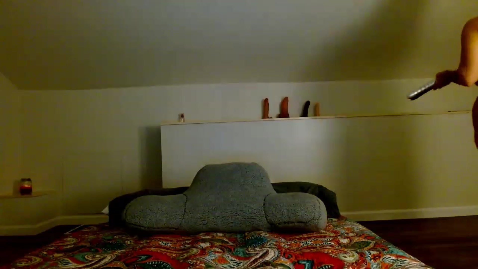 Gallery image thumbnail from CashmereFoxxx's myfreecams stream on, 11/23/2022, 22:03 image 17 of 20