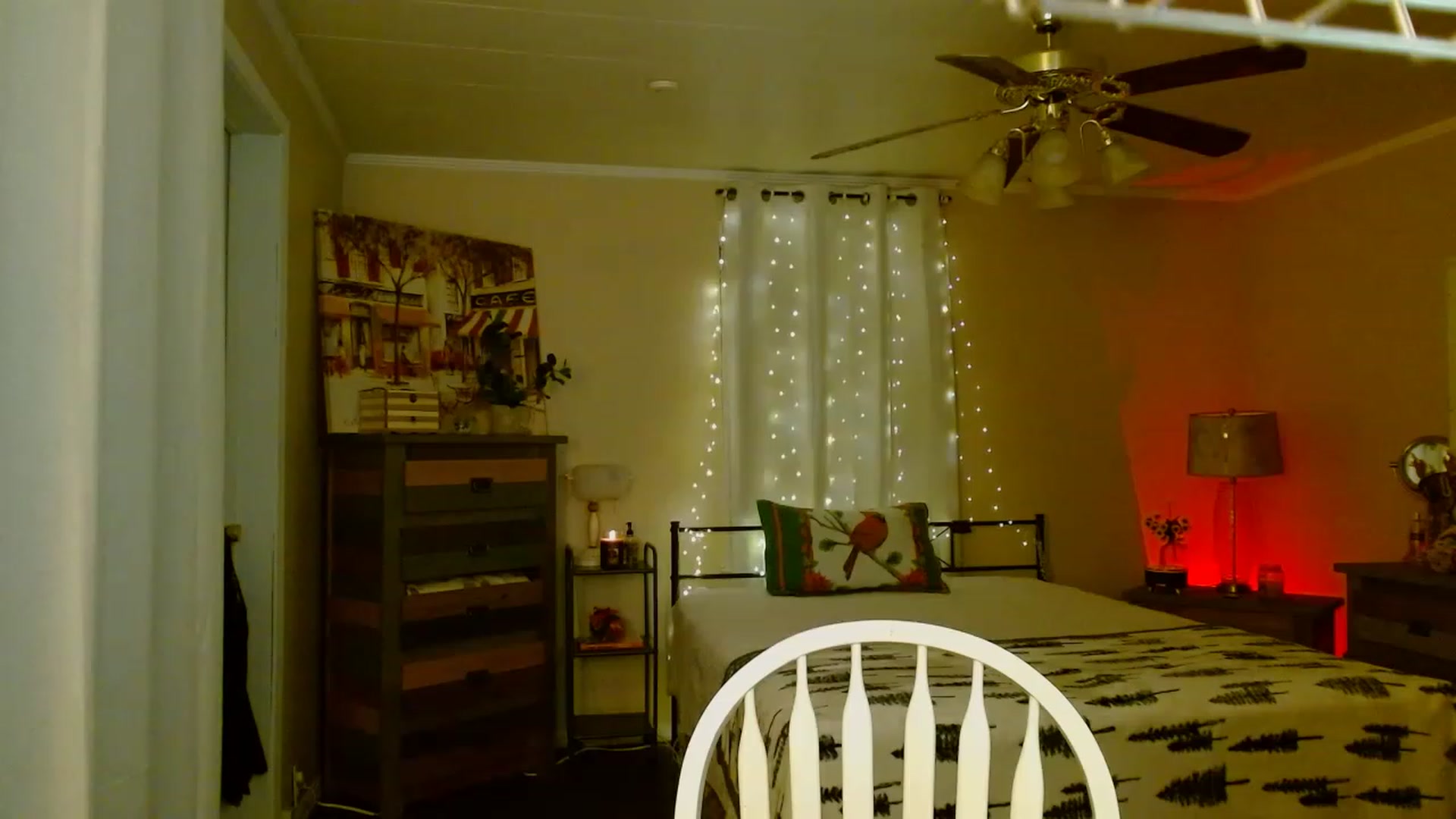 Gallery image thumbnail from CashmereFoxxx's myfreecams stream on, 12/09/2022, 08:26 image 1 of 20