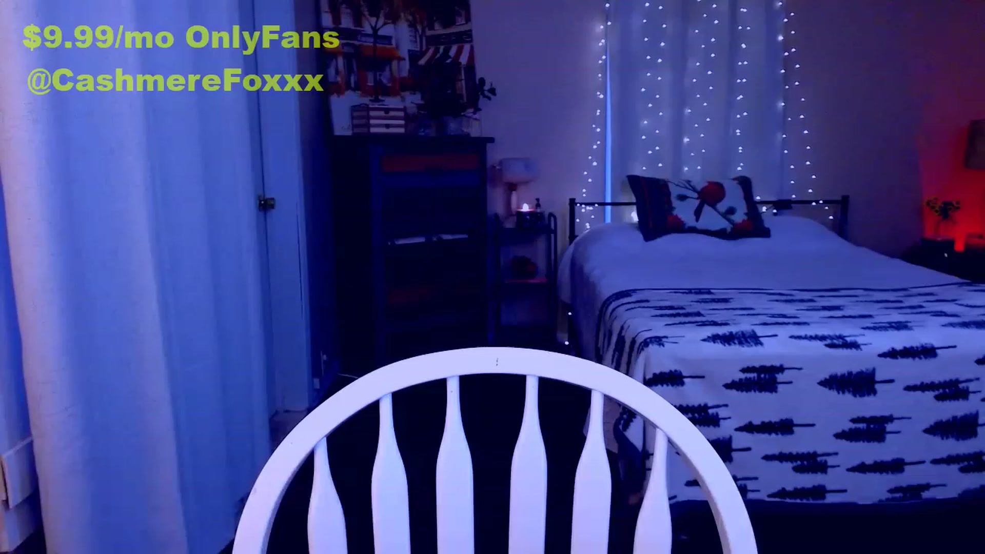 Gallery image thumbnail from CashmereFoxxx's myfreecams stream on, 12/09/2022, 21:18 image 20 of 20