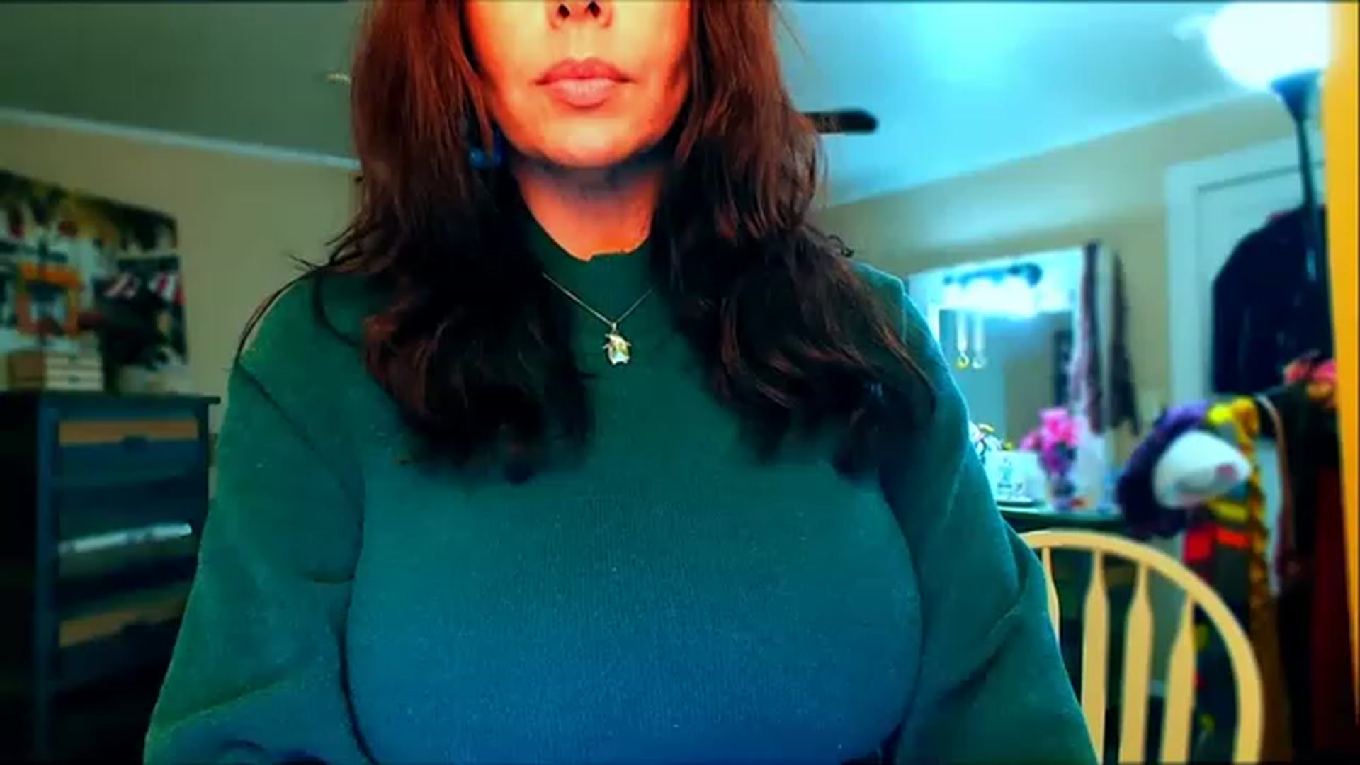 Gallery image thumbnail from CashmereFoxxx's myfreecams stream on, 12/20/2022, 06:59 image 18 of 20
