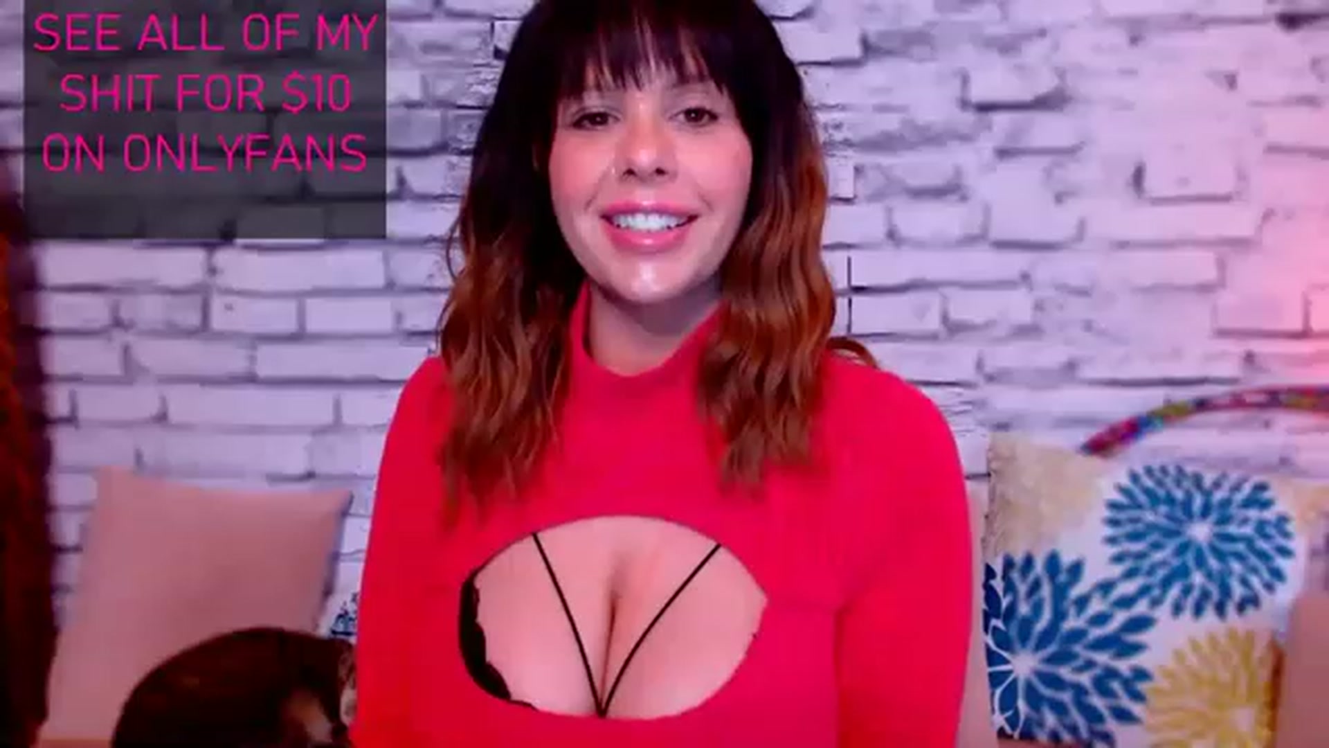 Gallery image thumbnail from CashmereFoxxx's myfreecams stream on, 01/18/2023, 20:00 image 5 of 20