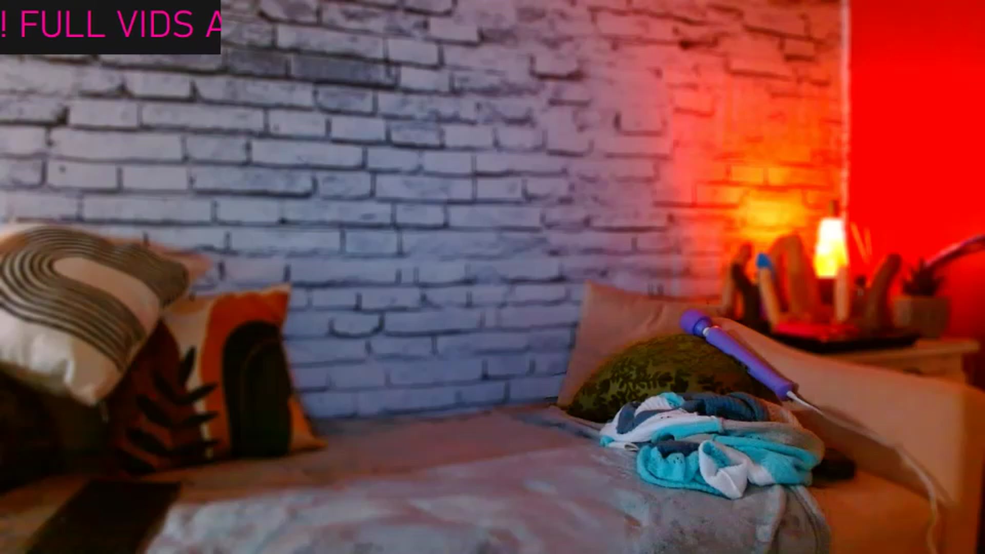 Gallery image thumbnail from CashmereFoxxx's myfreecams stream on, 02/02/2023, 06:53 image 17 of 20